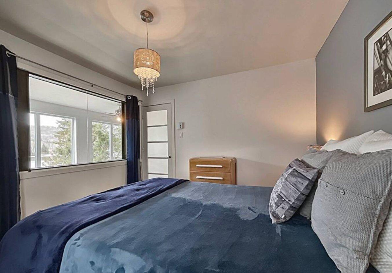 









2705


Route 323 N.

,
Amherst,




QC
J0T2L0

