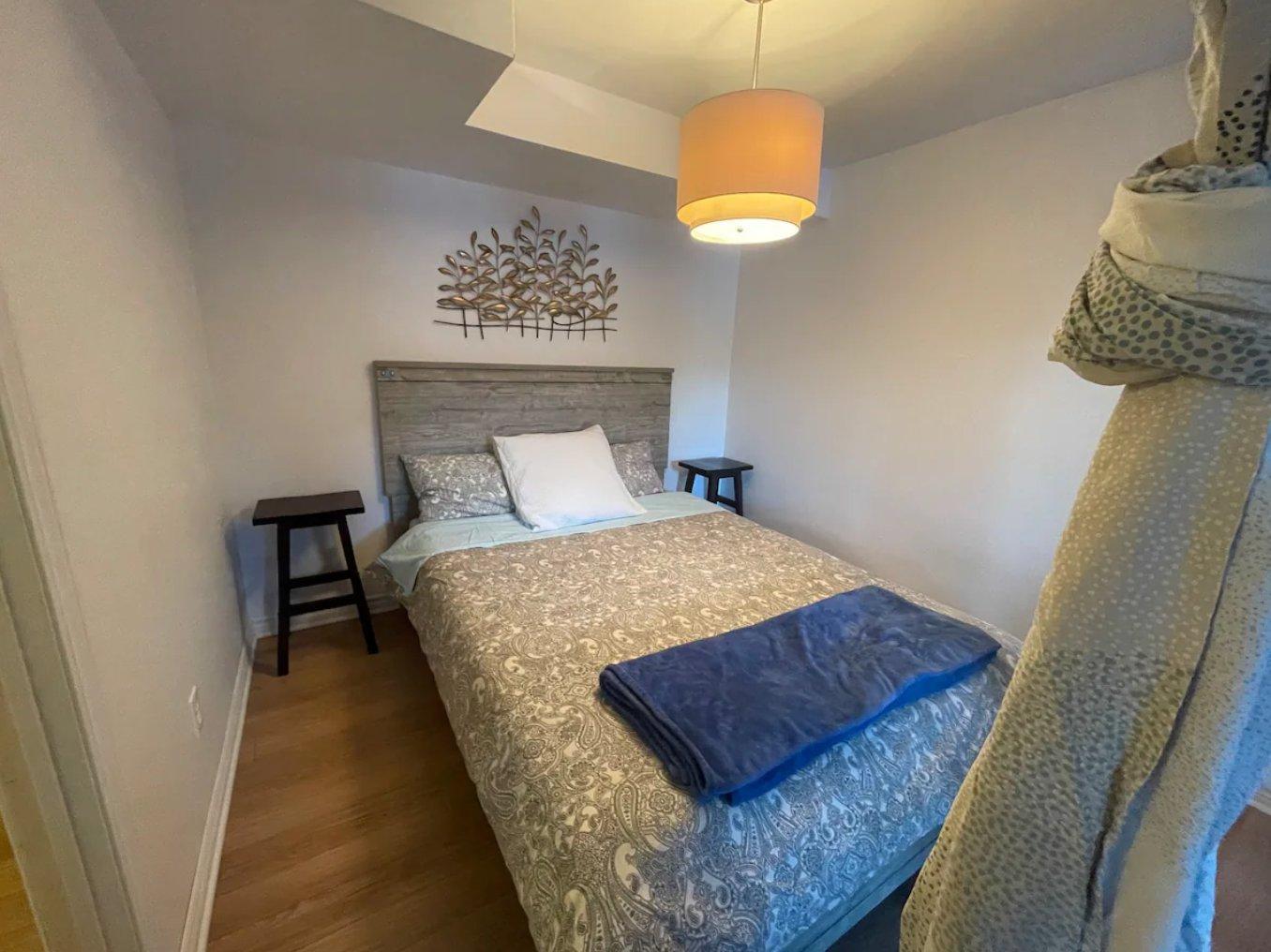 









2705


Route 323 N.

,
Amherst,




QC
J0T2L0

