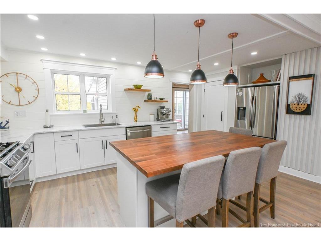 









309


Saint-Pierre O

BLVD,
Caraquet,




NB
E1W 1A3

