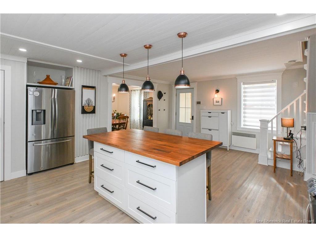 









309


Saint-Pierre O

BLVD,
Caraquet,




NB
E1W 1A3

