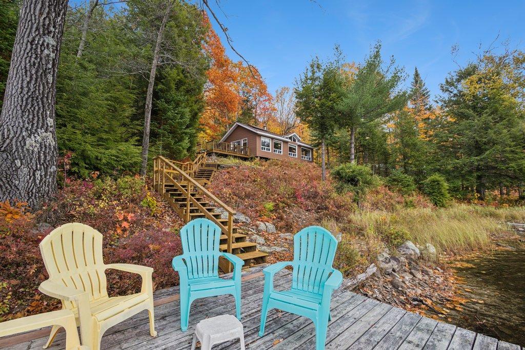 









99


Ch. du Lys

,
Val-des-Monts,




QC
J8N1C2

