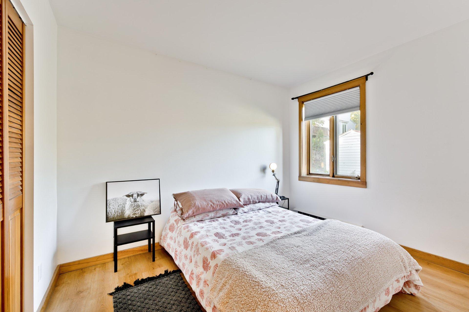 









58


Rue de la Grande-Coulée

,
Orford,




QC
J1X6Z6

