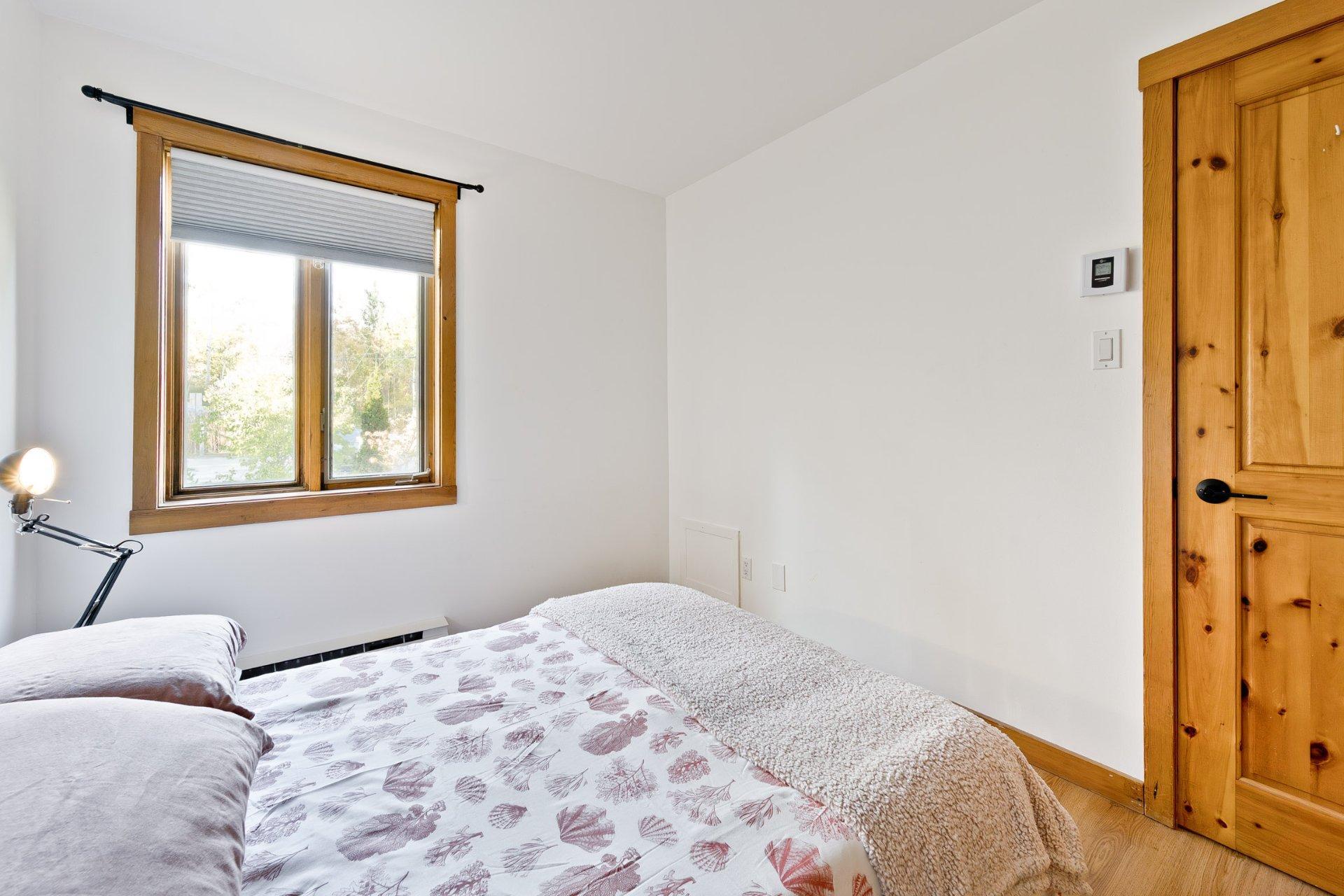 









58


Rue de la Grande-Coulée

,
Orford,




QC
J1X6Z6

