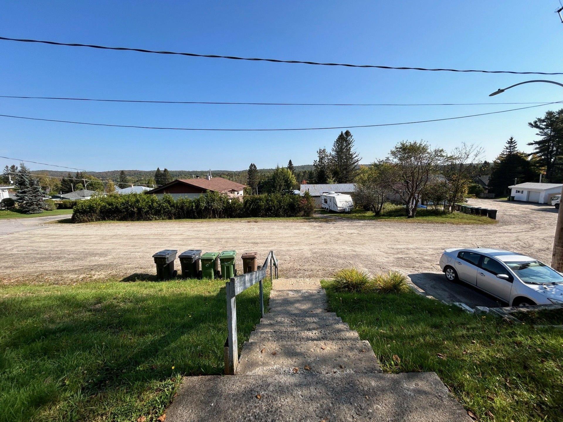 









1037


Rue Boileau

,
Rivière-Rouge,




QC
J0T1T0

