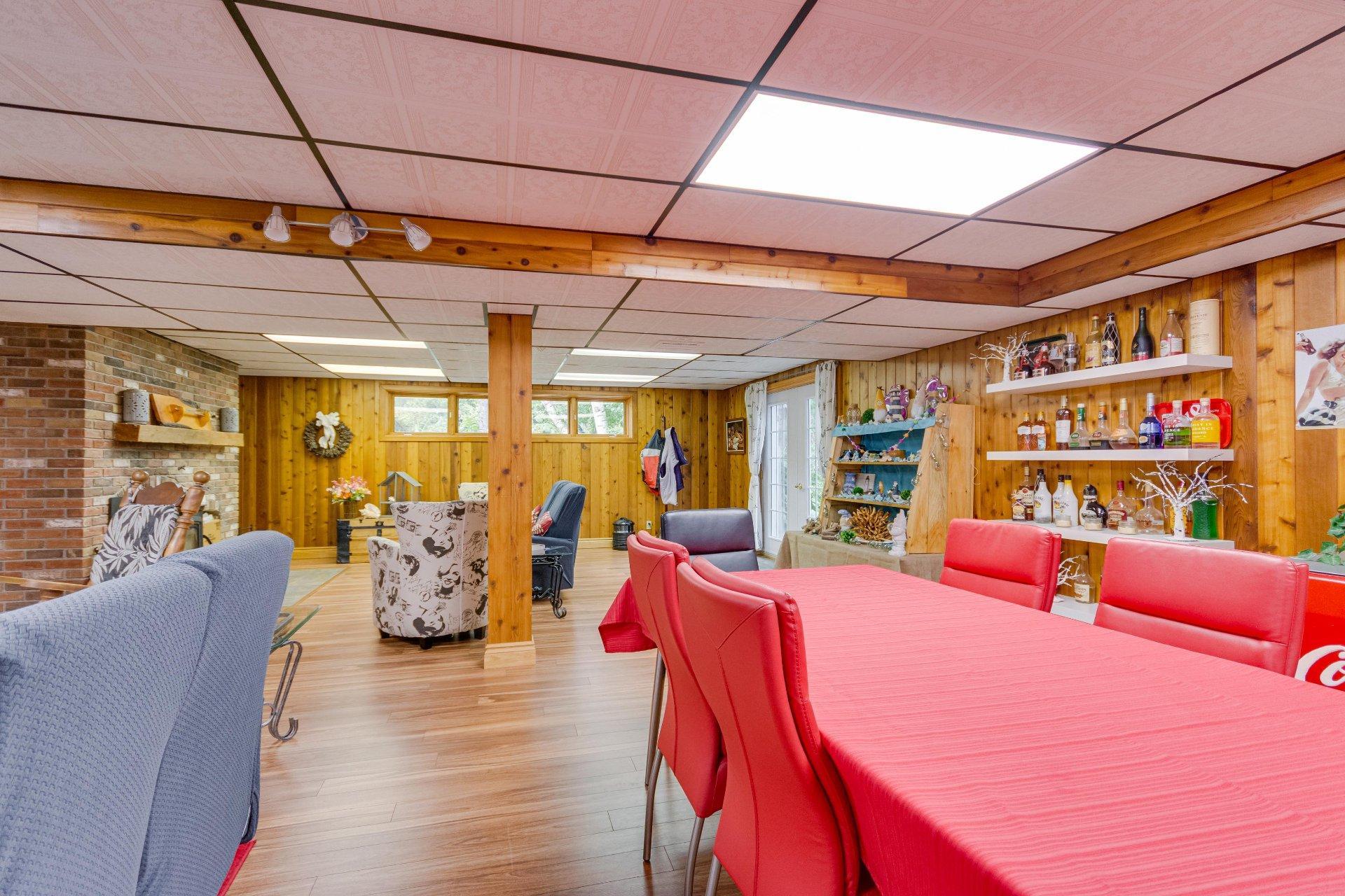 









6


Rue de l'Abitibi

,
Cantley,




QC
J8V3H4

