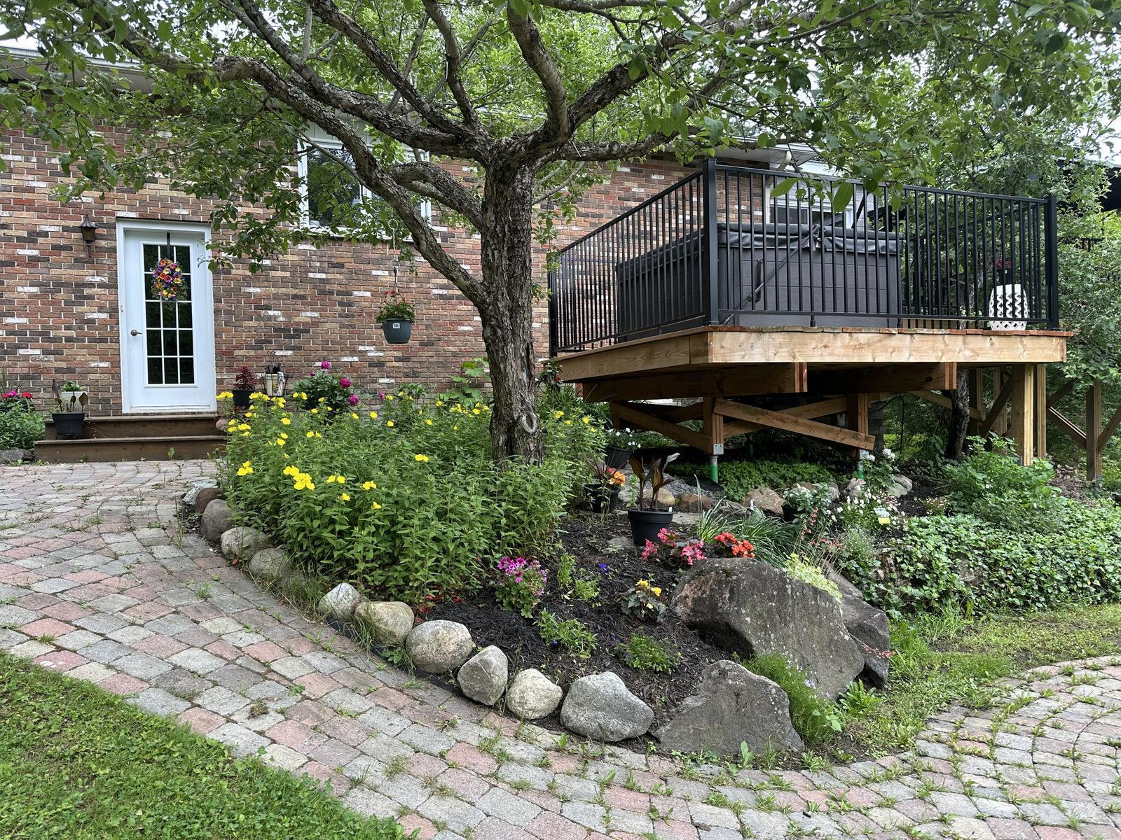 









6


Rue de l'Abitibi

,
Cantley,




QC
J8V3H4

