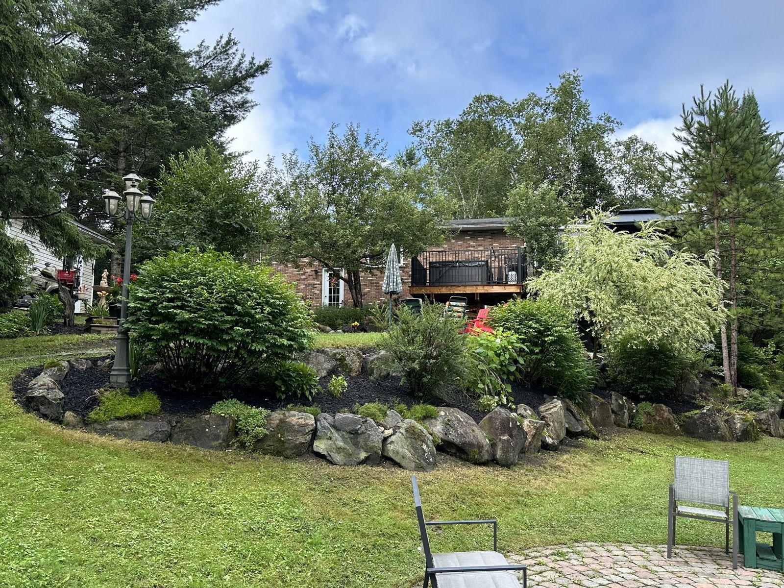 









6


Rue de l'Abitibi

,
Cantley,




QC
J8V3H4

