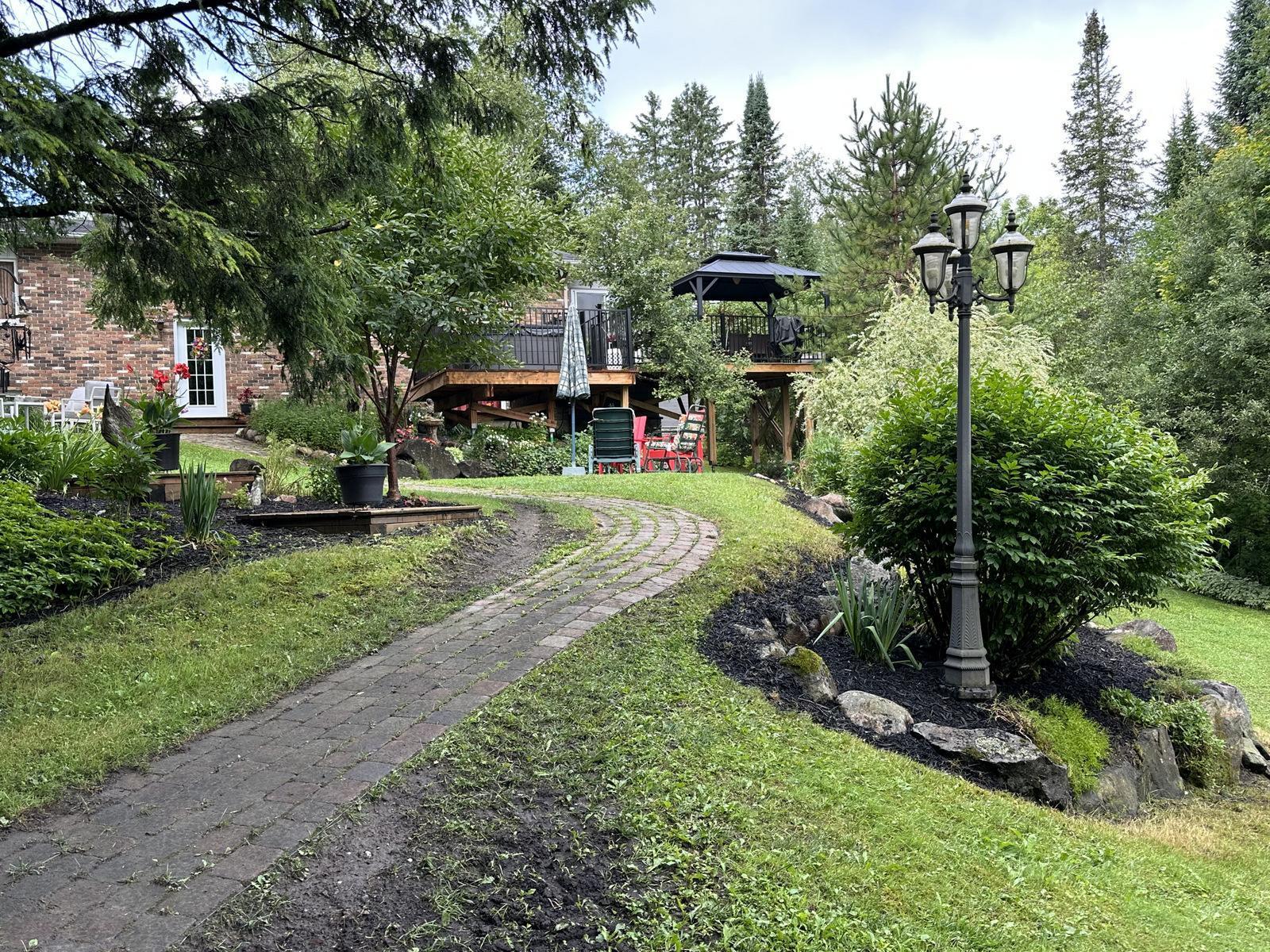 









6


Rue de l'Abitibi

,
Cantley,




QC
J8V3H4

