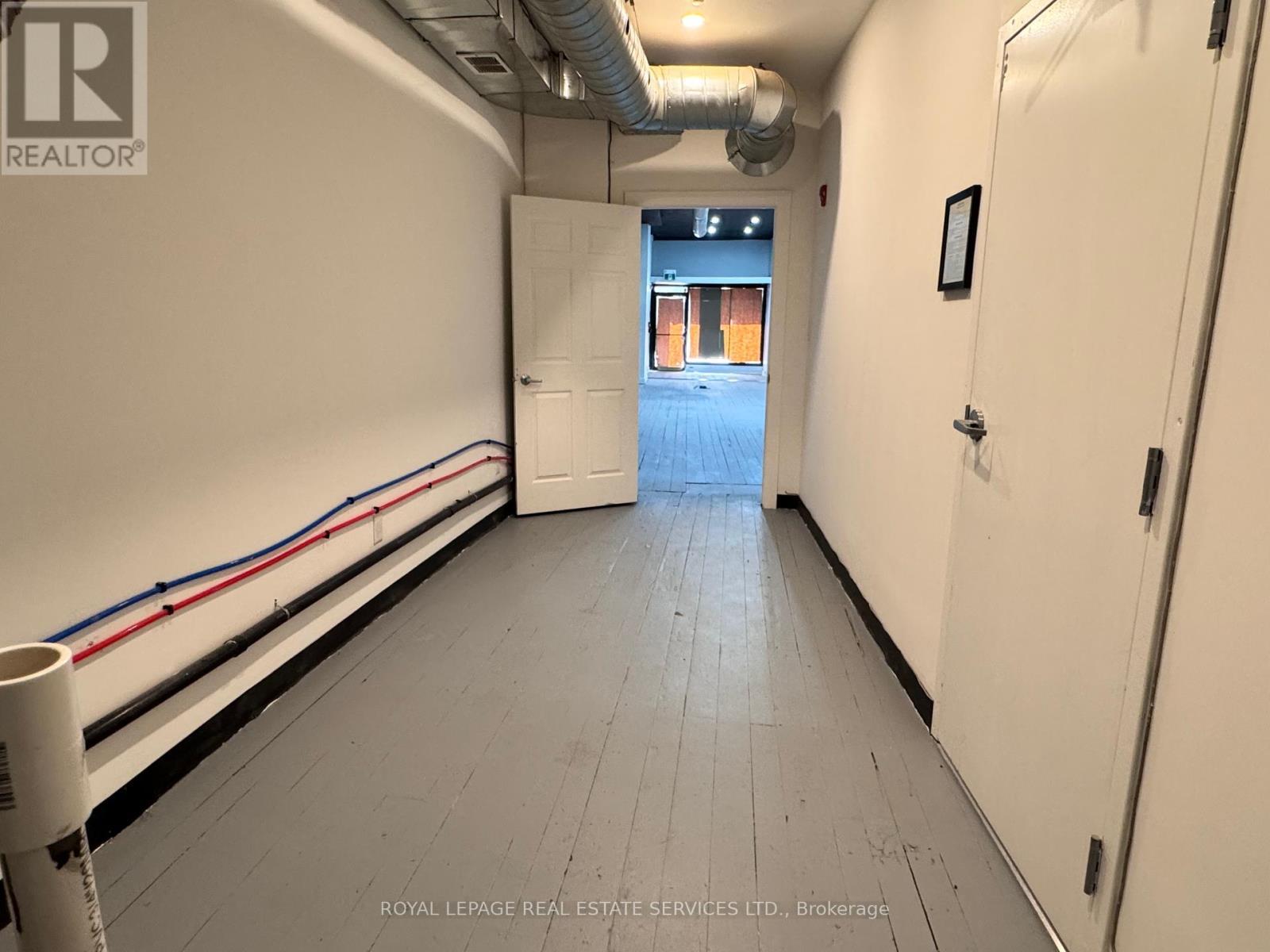 












181 KING STREET

,
Hamilton,




Ontario
L8N1B3

