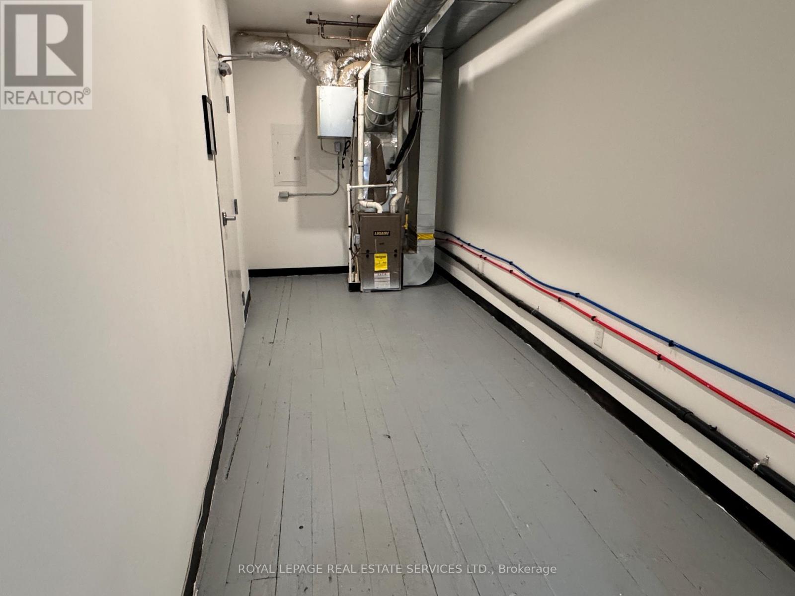 












181 KING STREET

,
Hamilton,




Ontario
L8N1B3

