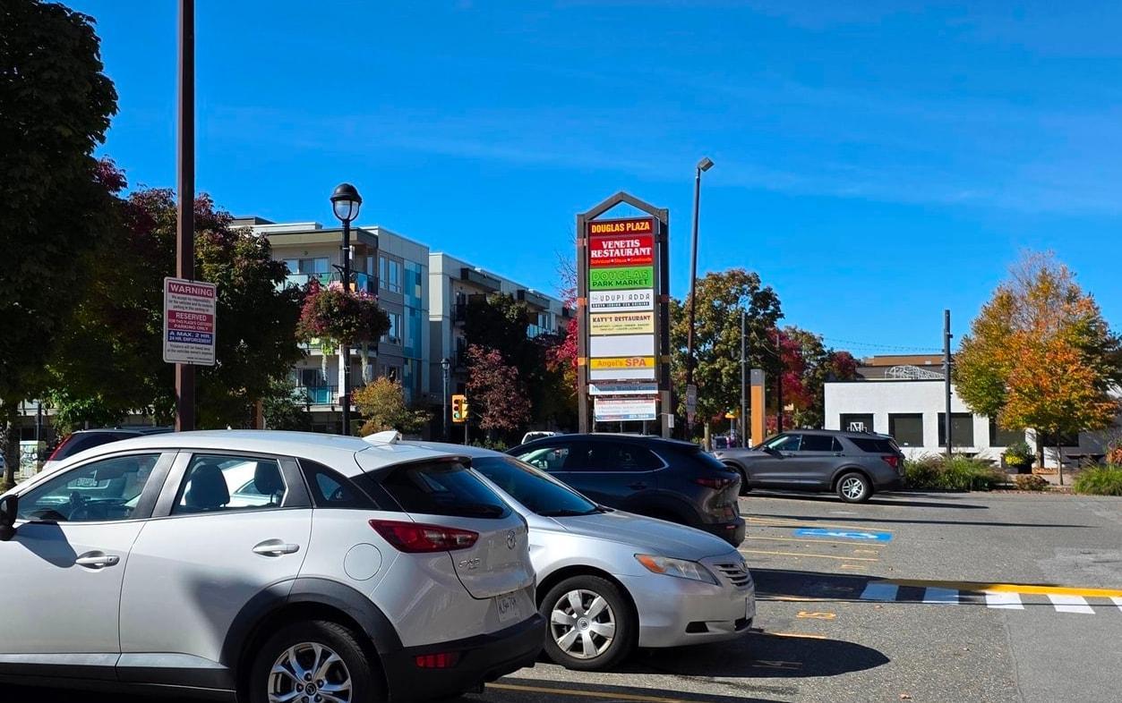 












20535B DOUGLAS CRESCENT

,
Langley,




British Columbia
V3A4B6

