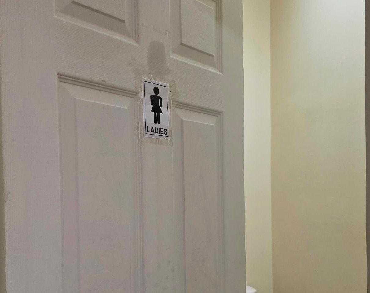 












20535B DOUGLAS CRESCENT

,
Langley,




British Columbia
V3A4B6

