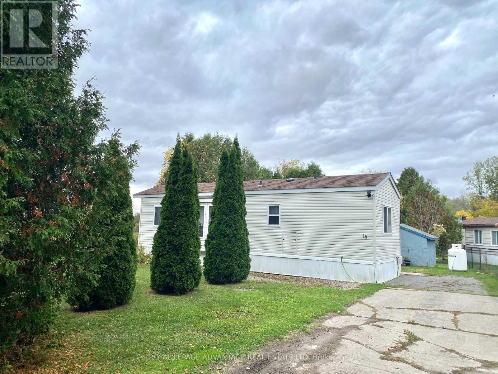 












15 SADDLE AVENUE

,
Rideau Lakes,




Ontario
K7A4S5

