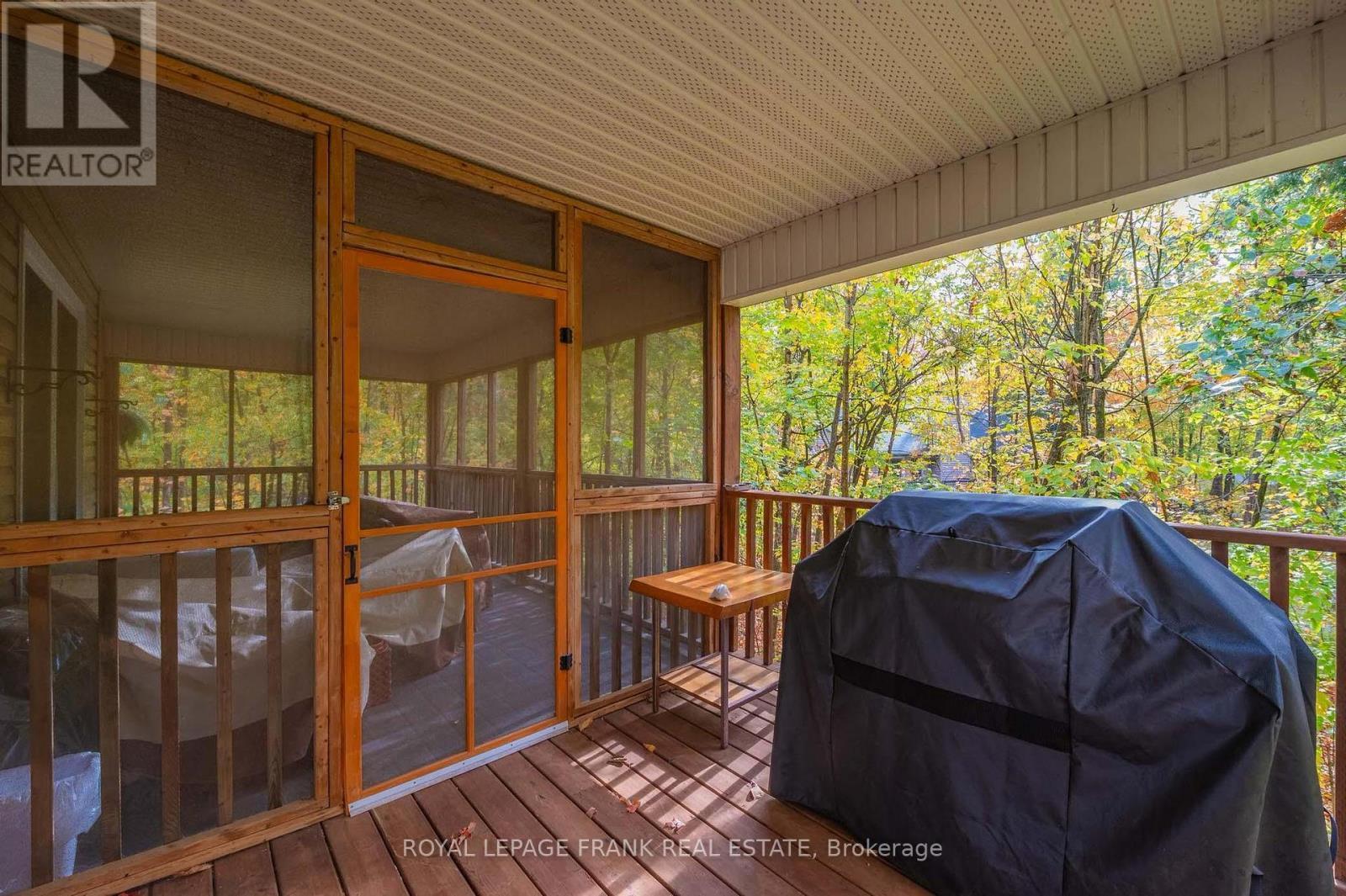 












25 LAKELAND AVENUE

,
Trent Lakes,




Ontario
K0L1J0

