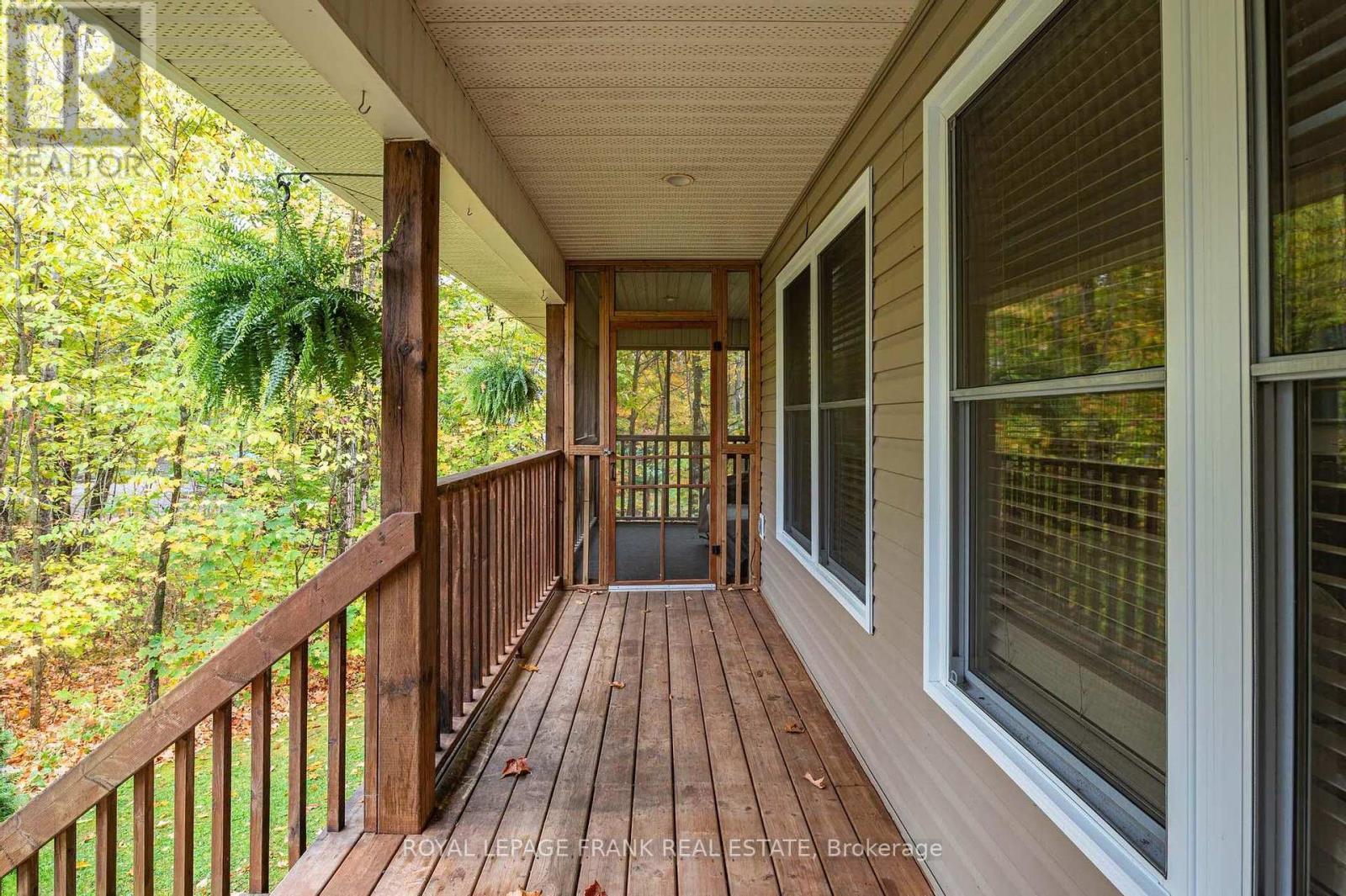 












25 LAKELAND AVENUE

,
Trent Lakes,




Ontario
K0L1J0

