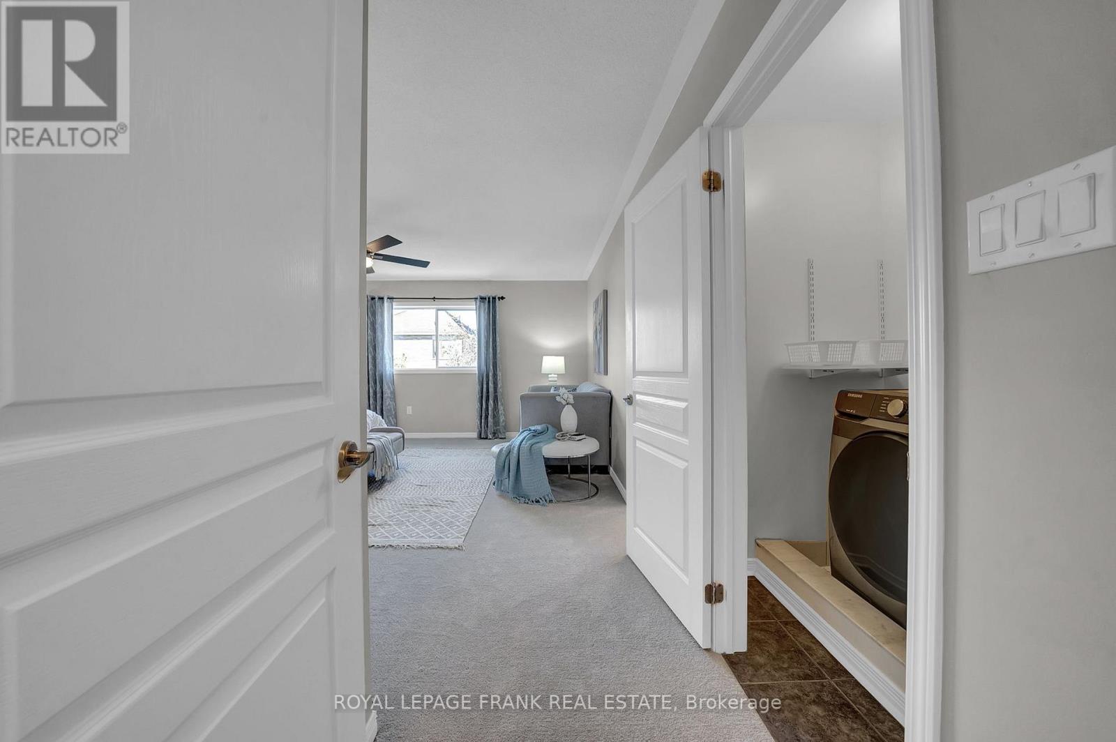 












146 BUTTONSHAW STREET

,
Clarington (Bowmanville),




Ontario
L1C0J7

