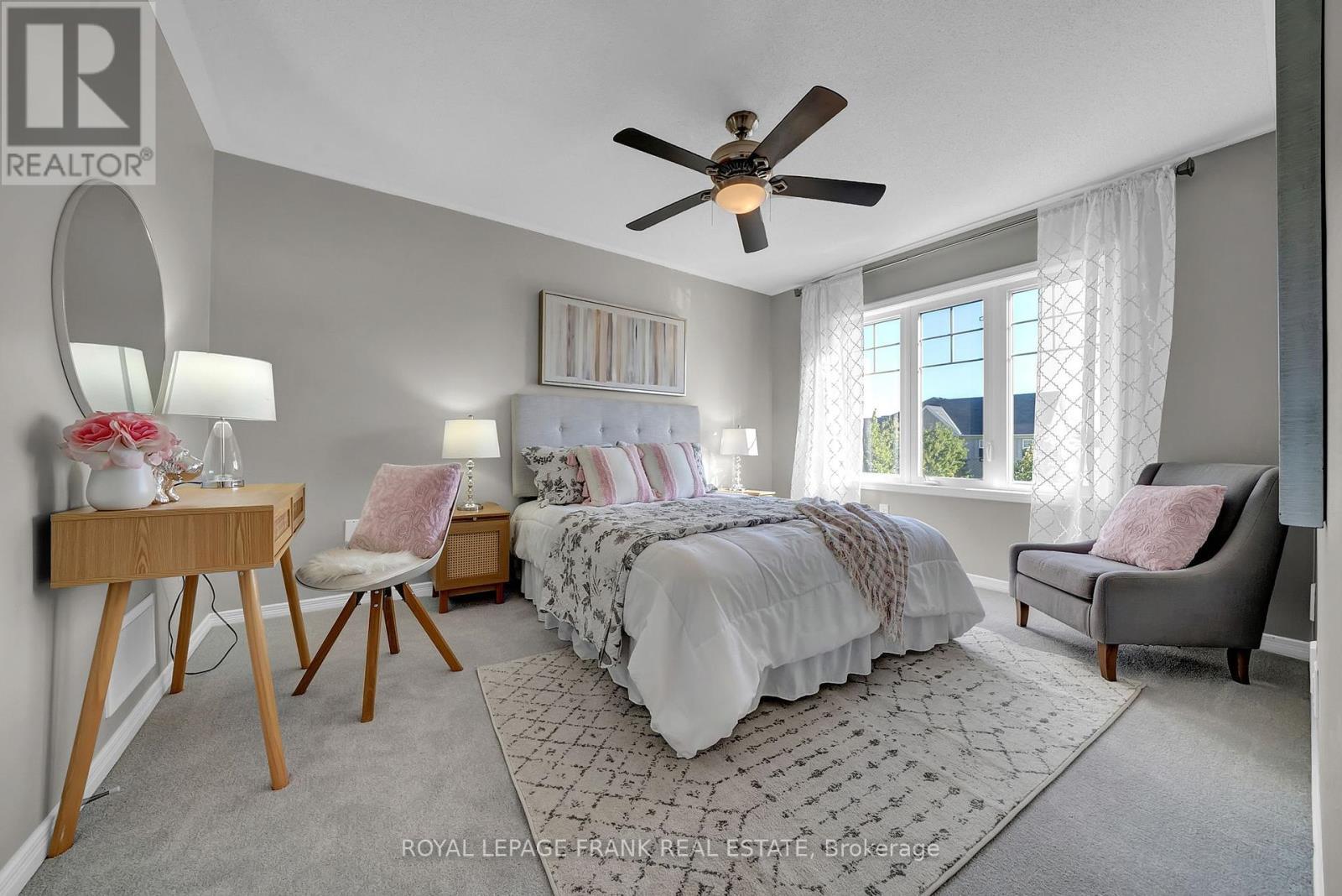 












146 BUTTONSHAW STREET

,
Clarington (Bowmanville),




Ontario
L1C0J7

