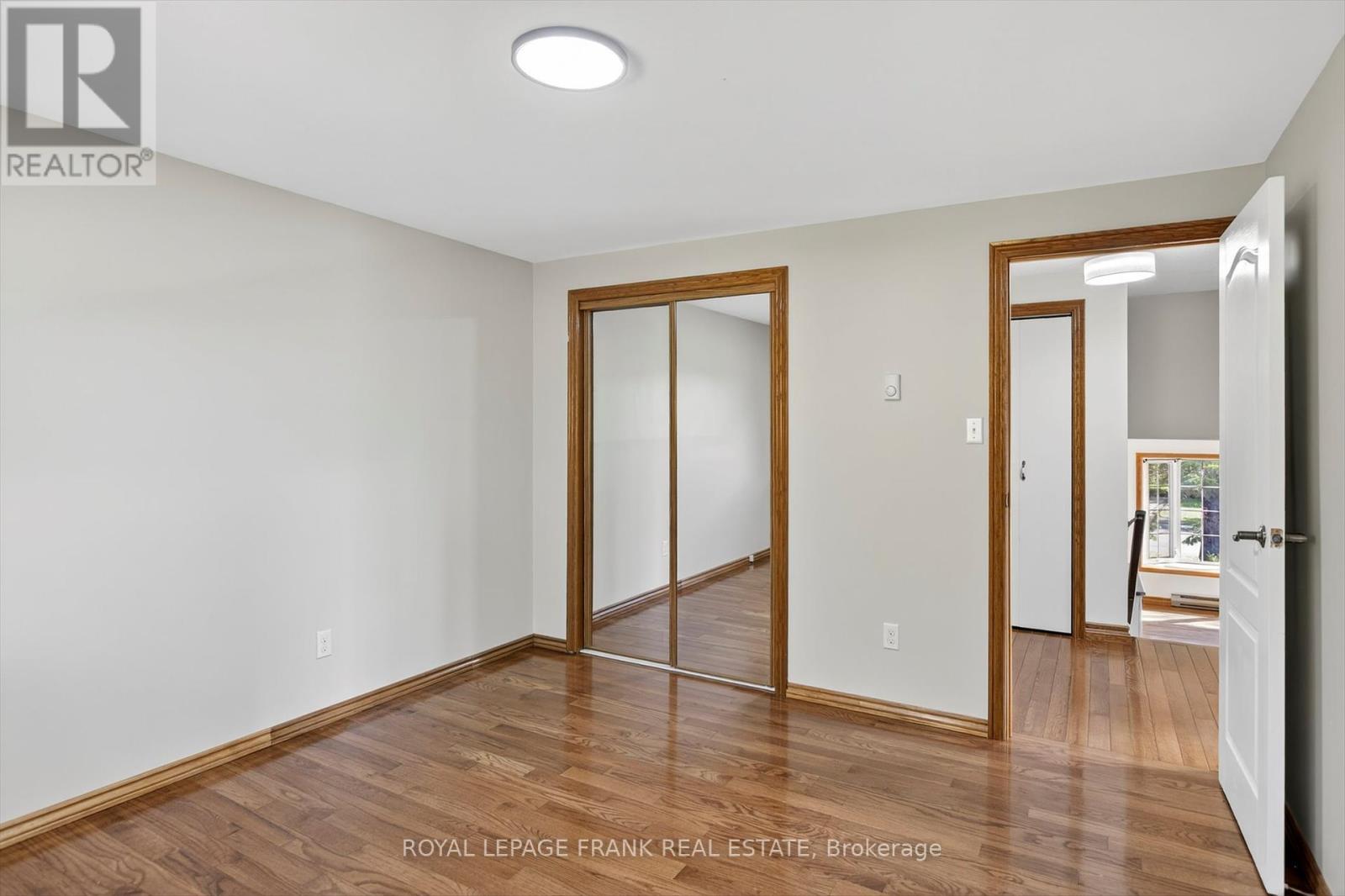 












20 COLBOURNE ST STREET

,
Selwyn,




Ontario
K0L2H0

