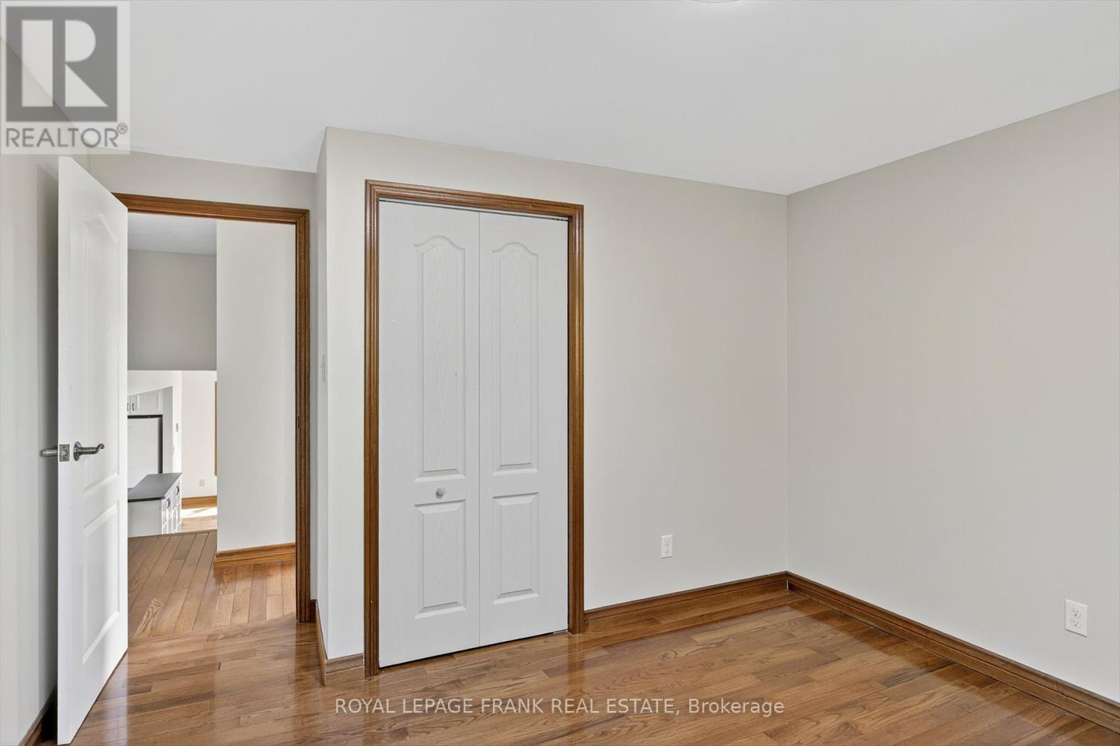 












20 COLBOURNE ST STREET

,
Selwyn,




Ontario
K0L2H0

