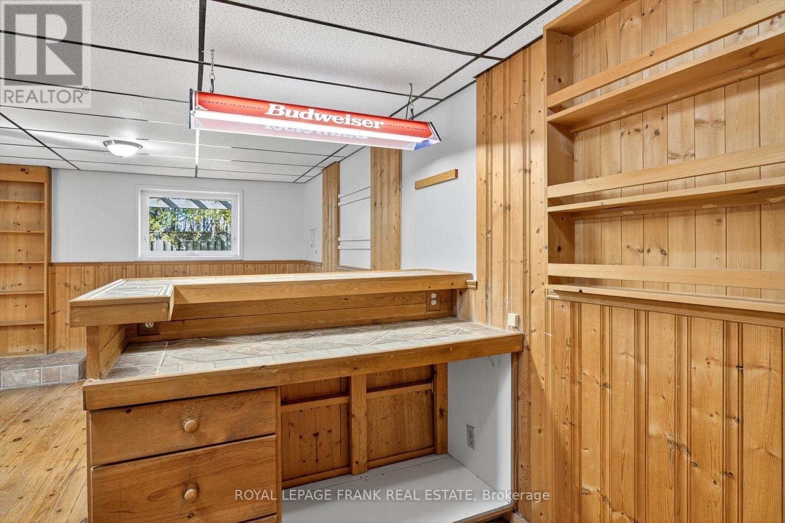 












20 COLBOURNE ST STREET

,
Selwyn,




Ontario
K0L2H0

