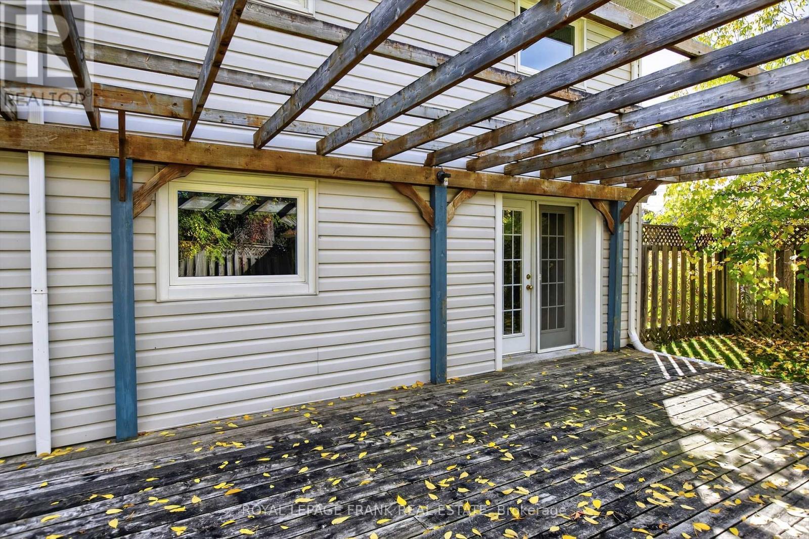 












20 COLBOURNE ST STREET

,
Selwyn,




Ontario
K0L2H0

