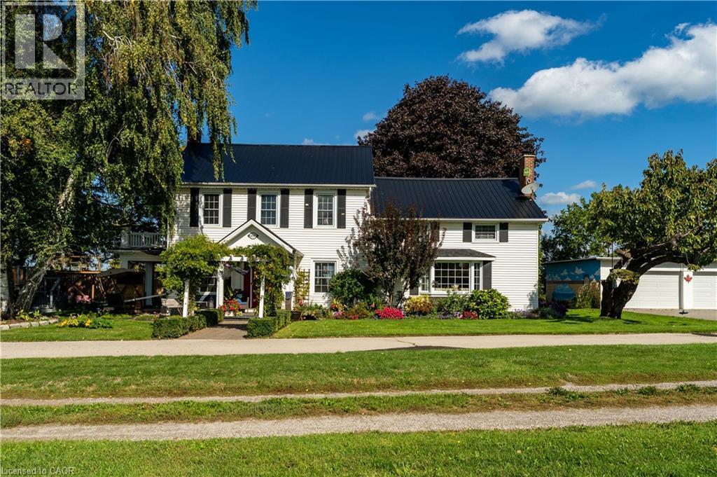 












4591 TWENTY FIRST Street

,
Lincoln,




Ontario
L0R2E0

