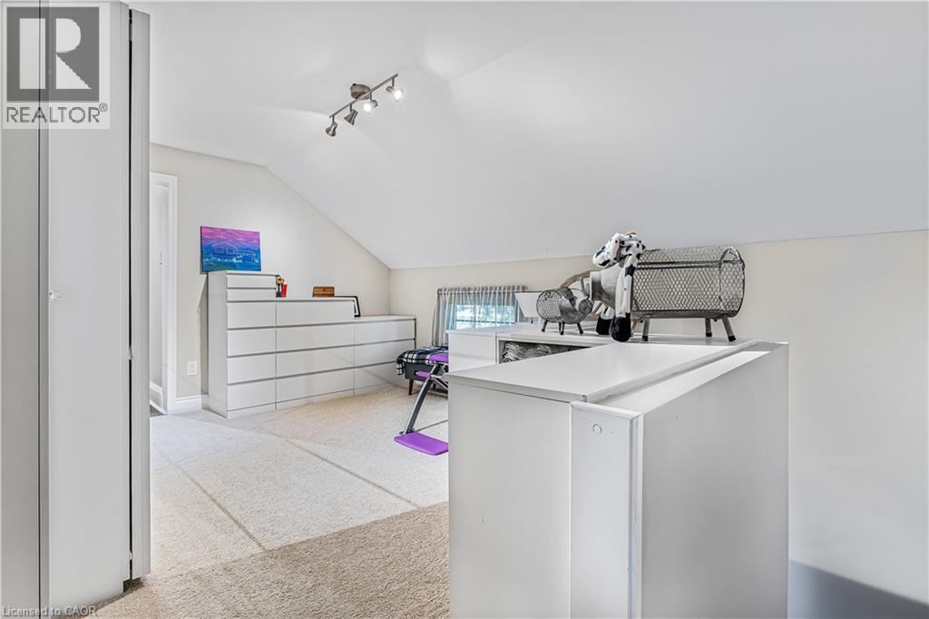 












4591 TWENTY FIRST Street

,
Lincoln,




Ontario
L0R2E0

