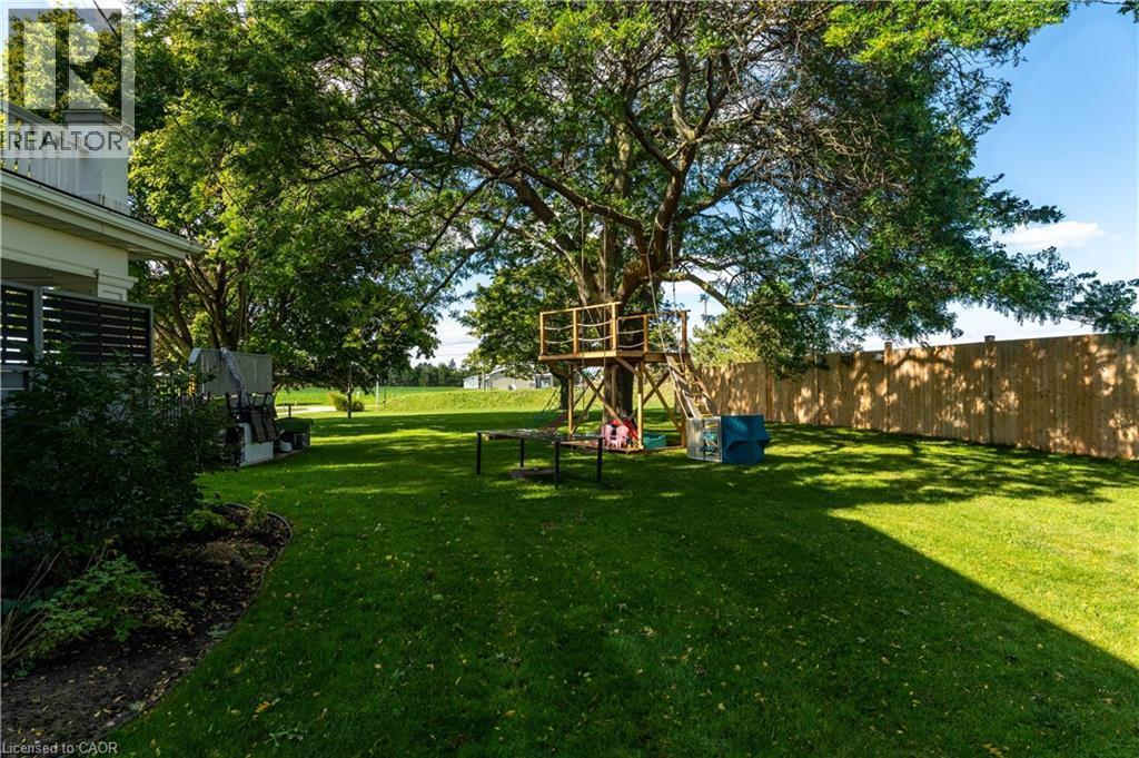 












4591 TWENTY FIRST Street

,
Lincoln,




Ontario
L0R2E0

