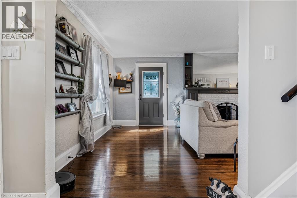 












4591 TWENTY FIRST Street

,
Lincoln,




Ontario
L0R2E0

