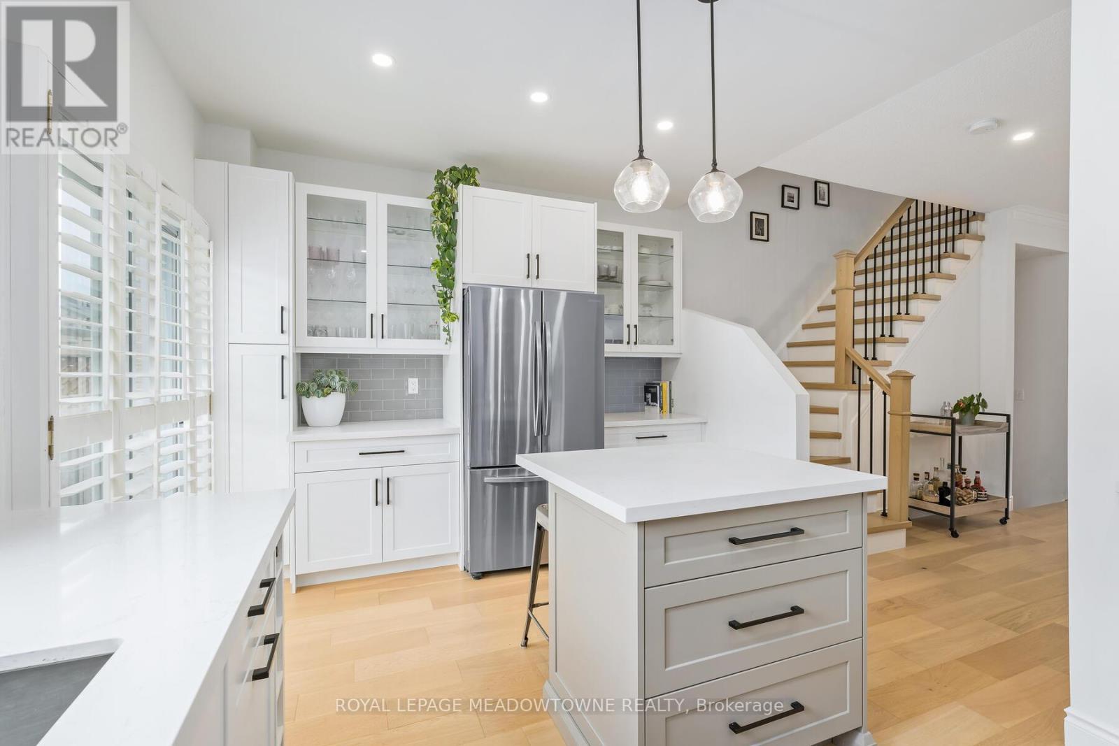 












139 HARBOURVIEW CRESCENT

,
Toronto,




Ontario
M8V4A8

