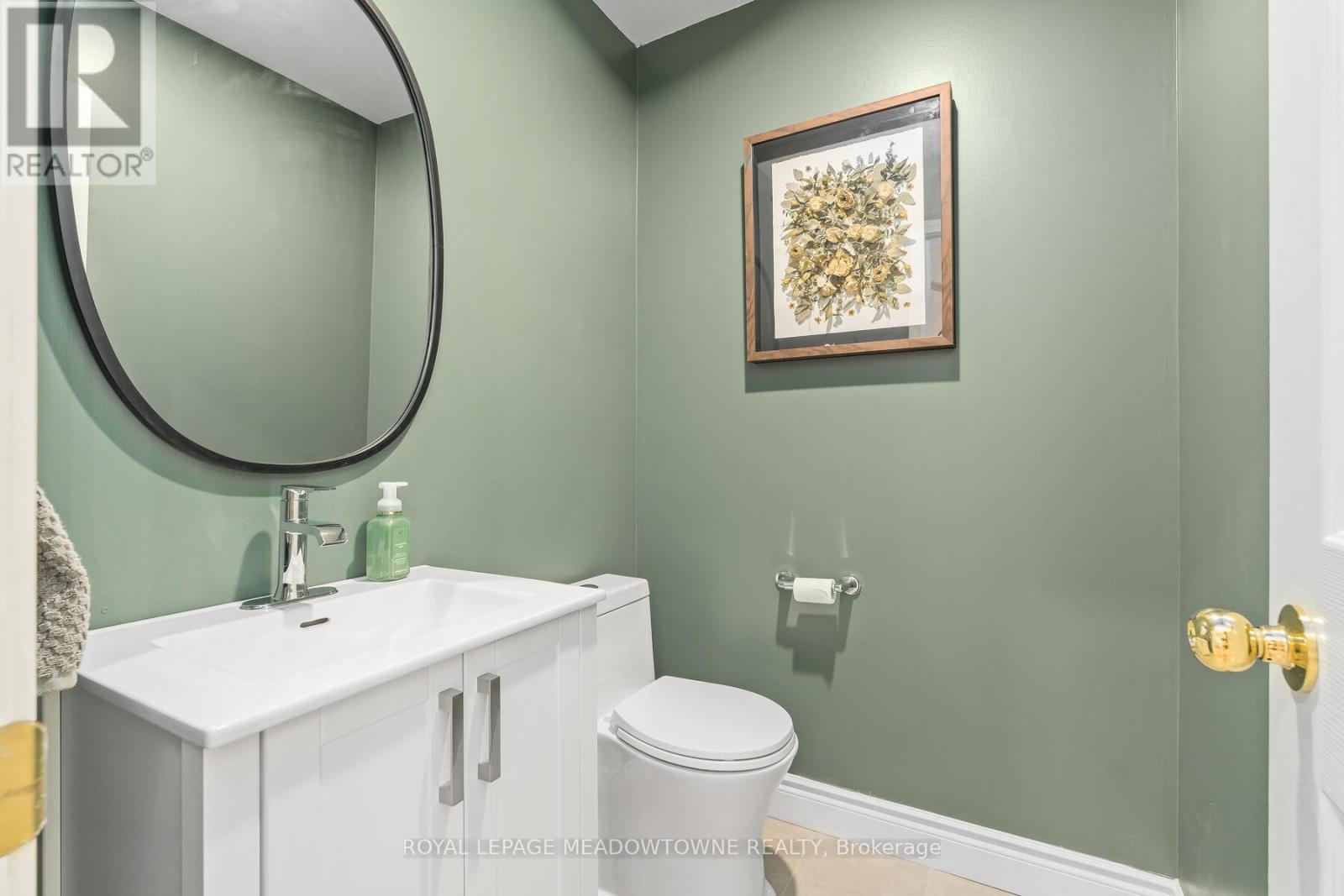 












139 HARBOURVIEW CRESCENT

,
Toronto,




Ontario
M8V4A8

