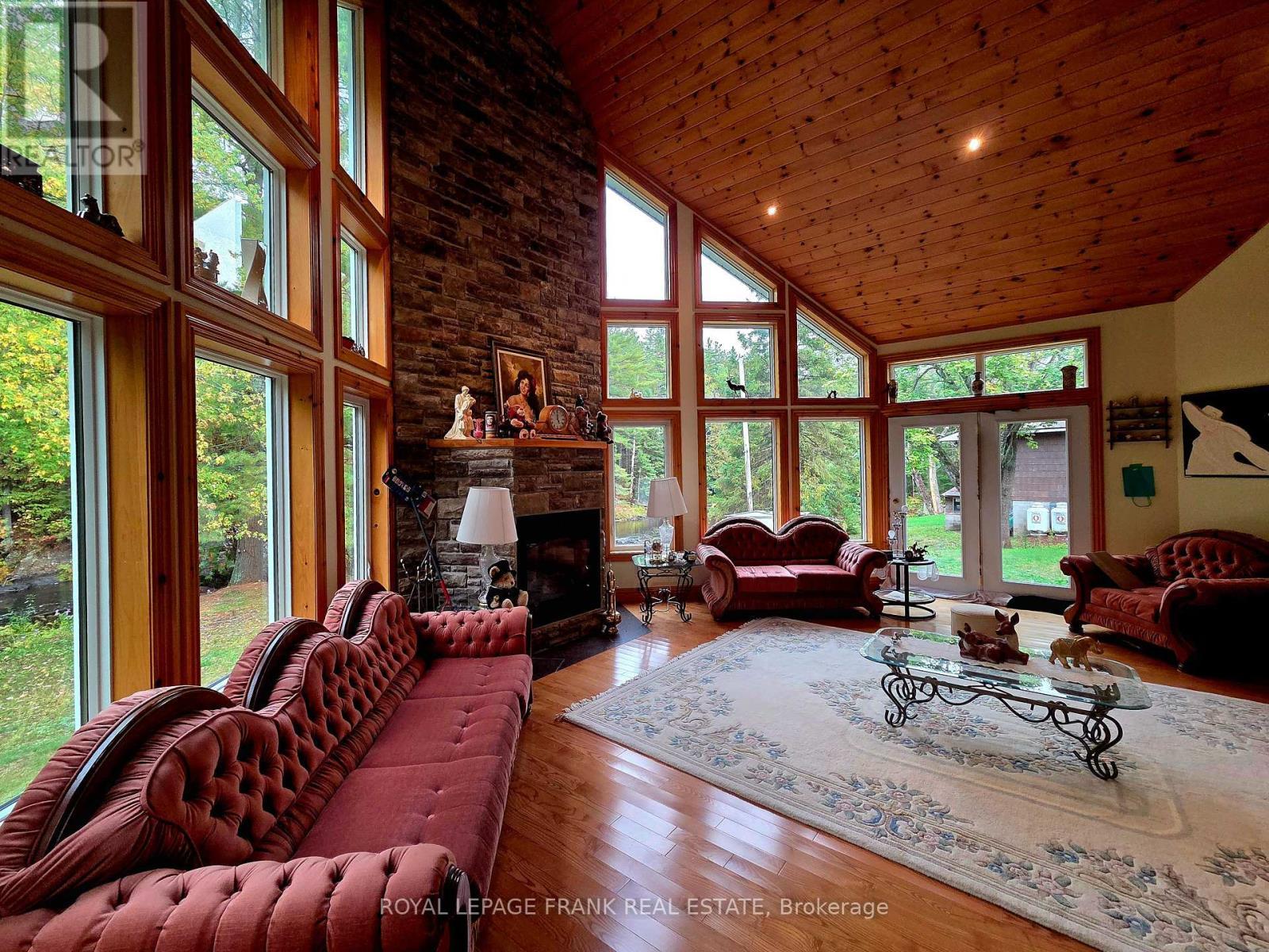 












8847 HIGHWAY 28

,
North Kawartha,




Ontario
K0L1A0


