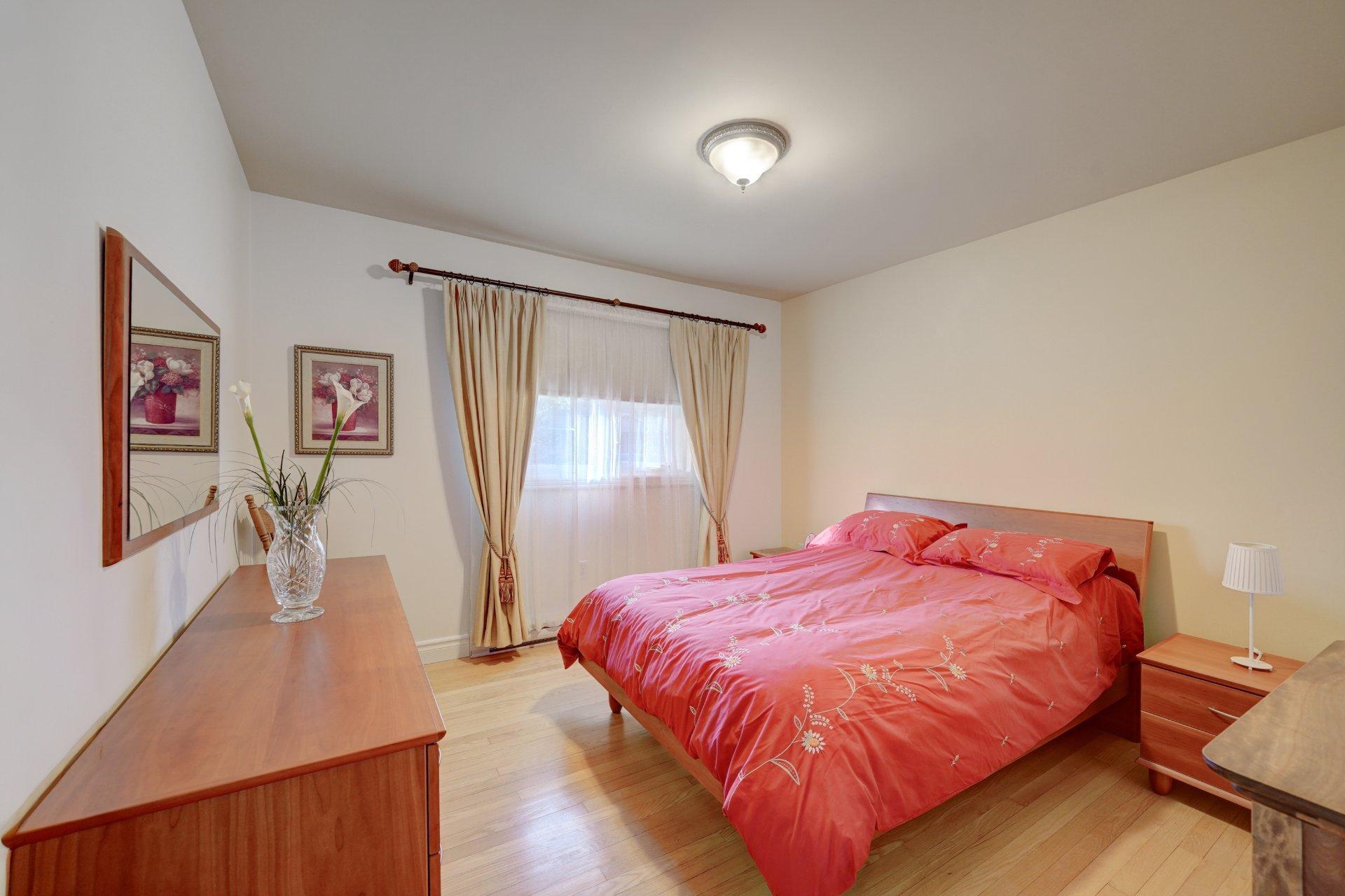 









155


Rue Vanier

,
Sorel-Tracy,




QC
J3R2T8

