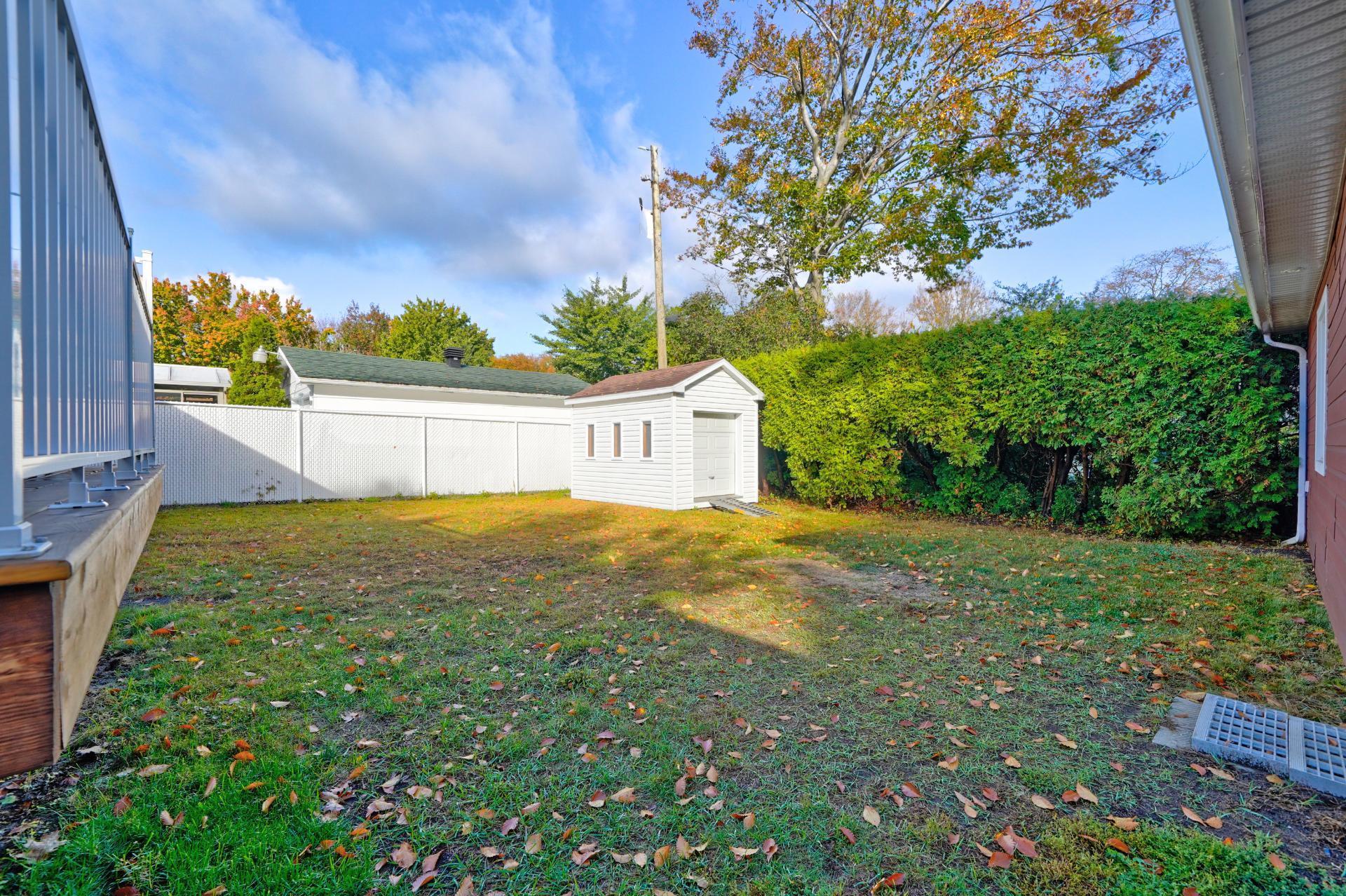 









155


Rue Vanier

,
Sorel-Tracy,




QC
J3R2T8

