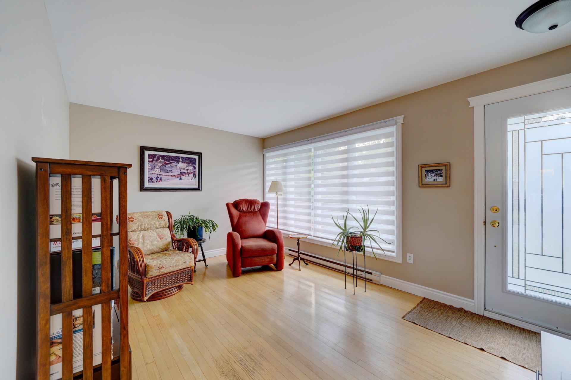 









155


Rue Vanier

,
Sorel-Tracy,




QC
J3R2T8

