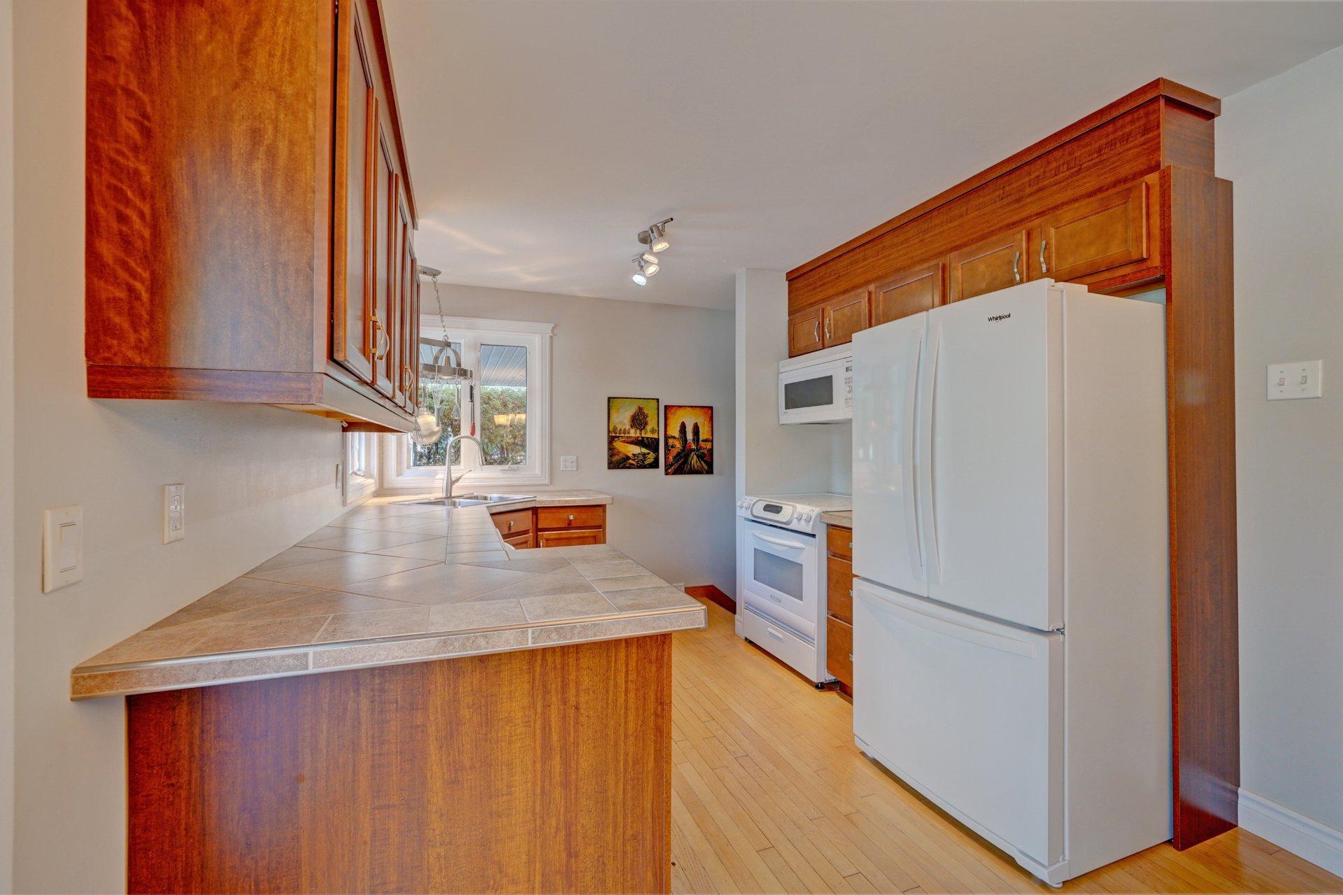 









155


Rue Vanier

,
Sorel-Tracy,




QC
J3R2T8

