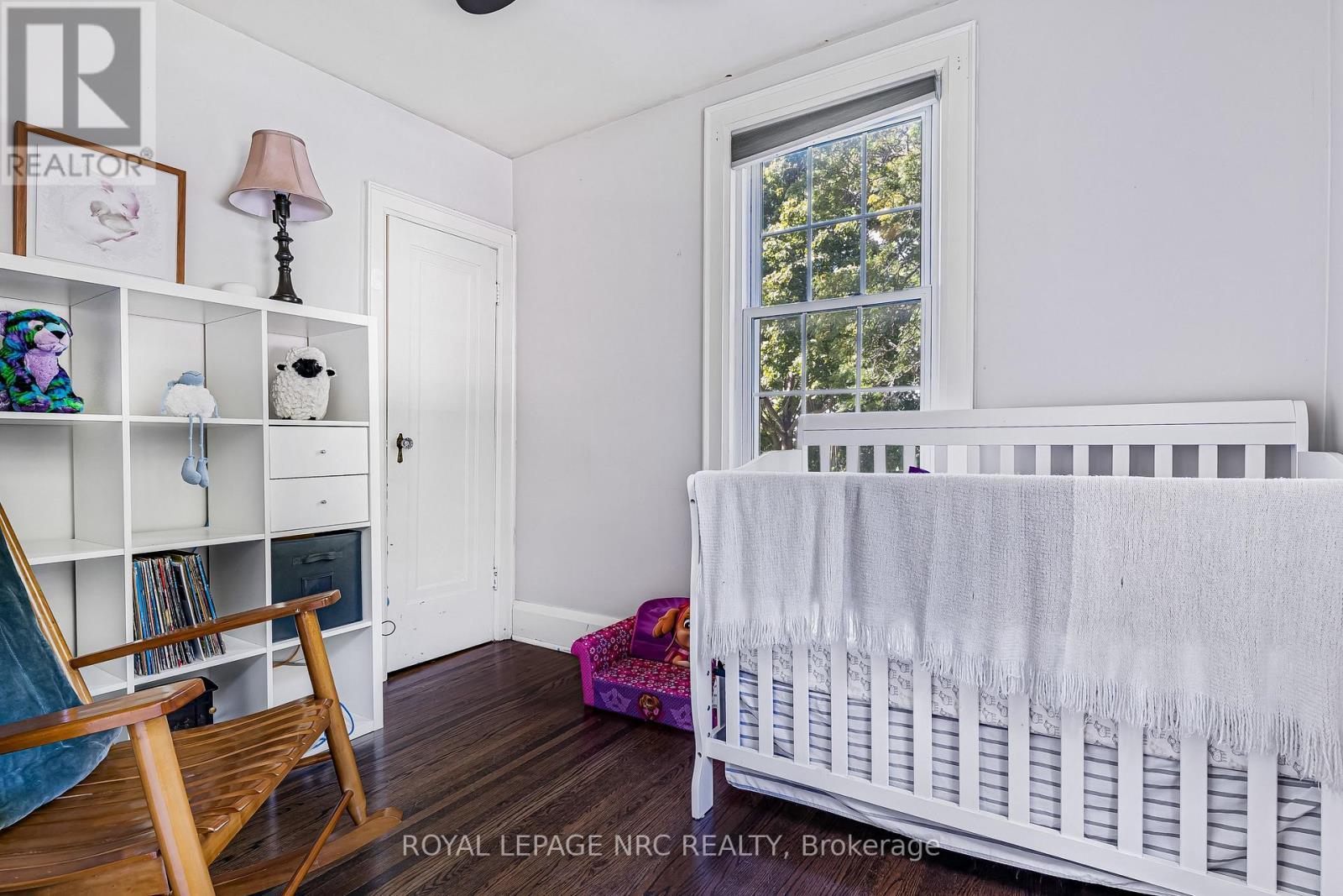 












4591 TWENTY FIRST STREET

,
Lincoln,




Ontario
L0R2E0

