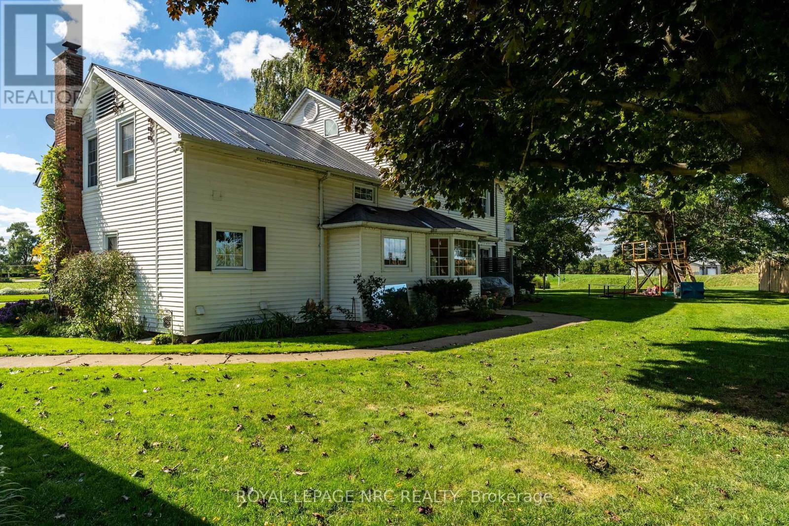 












4591 TWENTY FIRST STREET

,
Lincoln,




Ontario
L0R2E0

