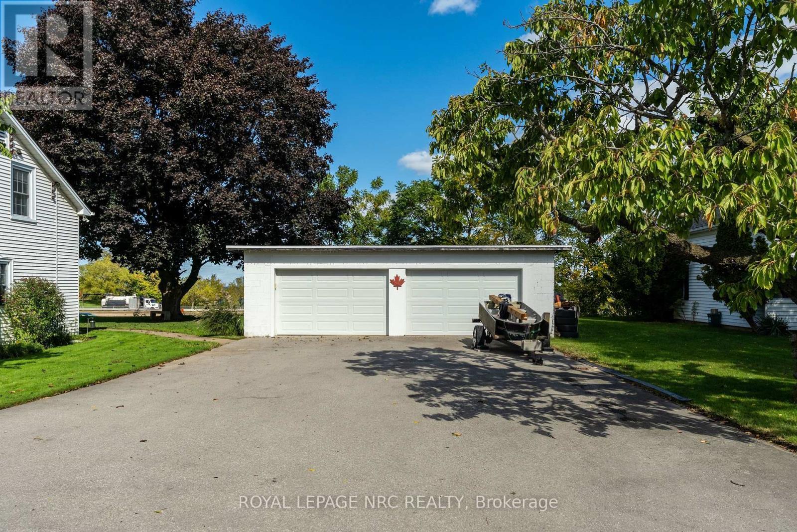 












4591 TWENTY FIRST STREET

,
Lincoln,




Ontario
L0R2E0

