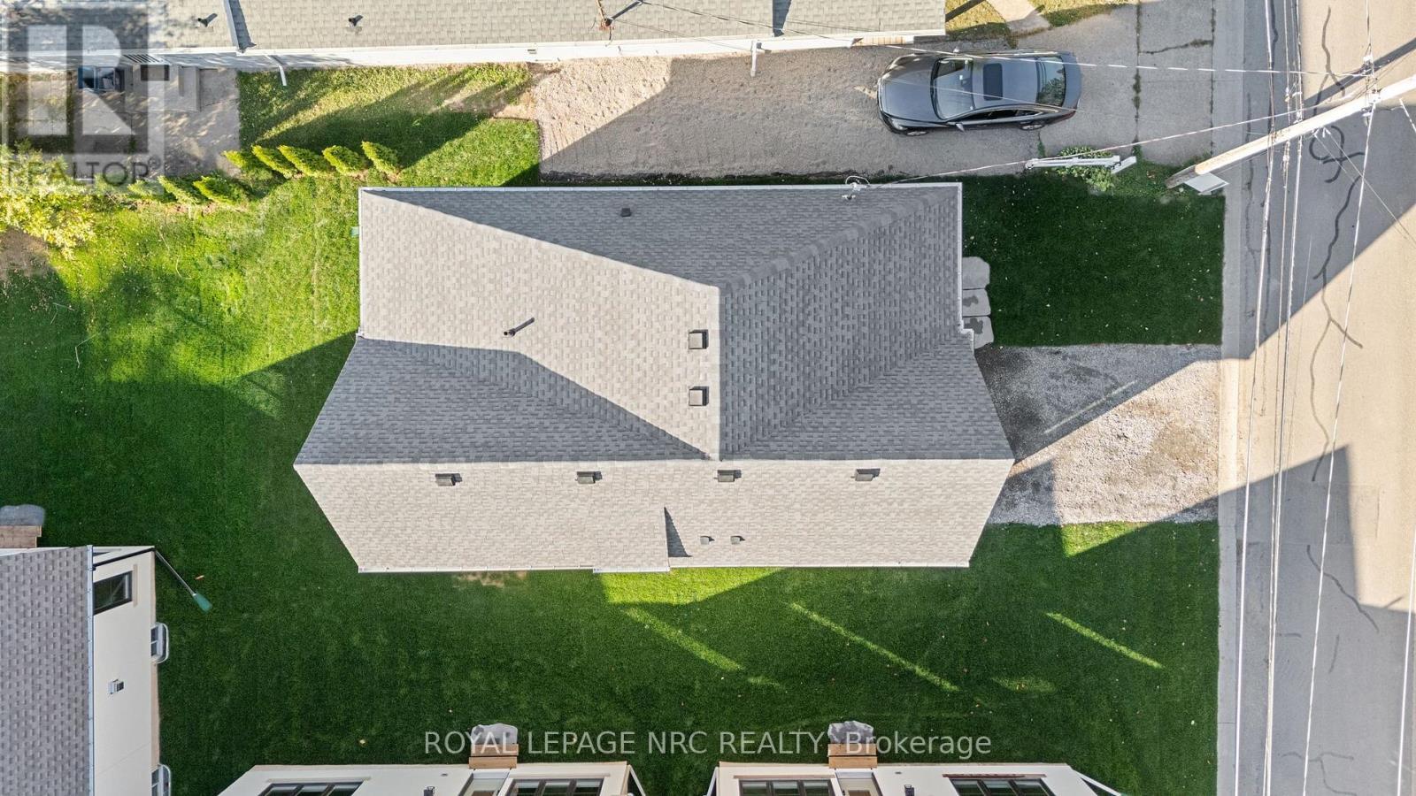 












281 ELMWOOD AVENUE

,
Fort Erie (Crystal Beach),




Ontario
L0S1B0

