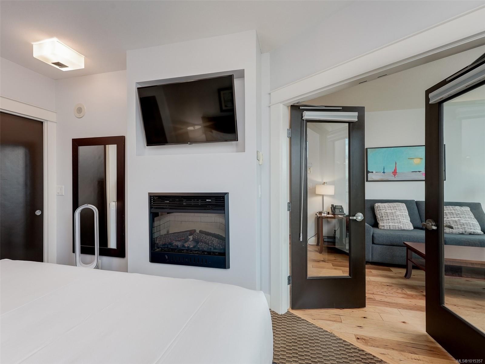 









810


Humboldt

St, A604,
Victoria,




BC
V8V 5B1

