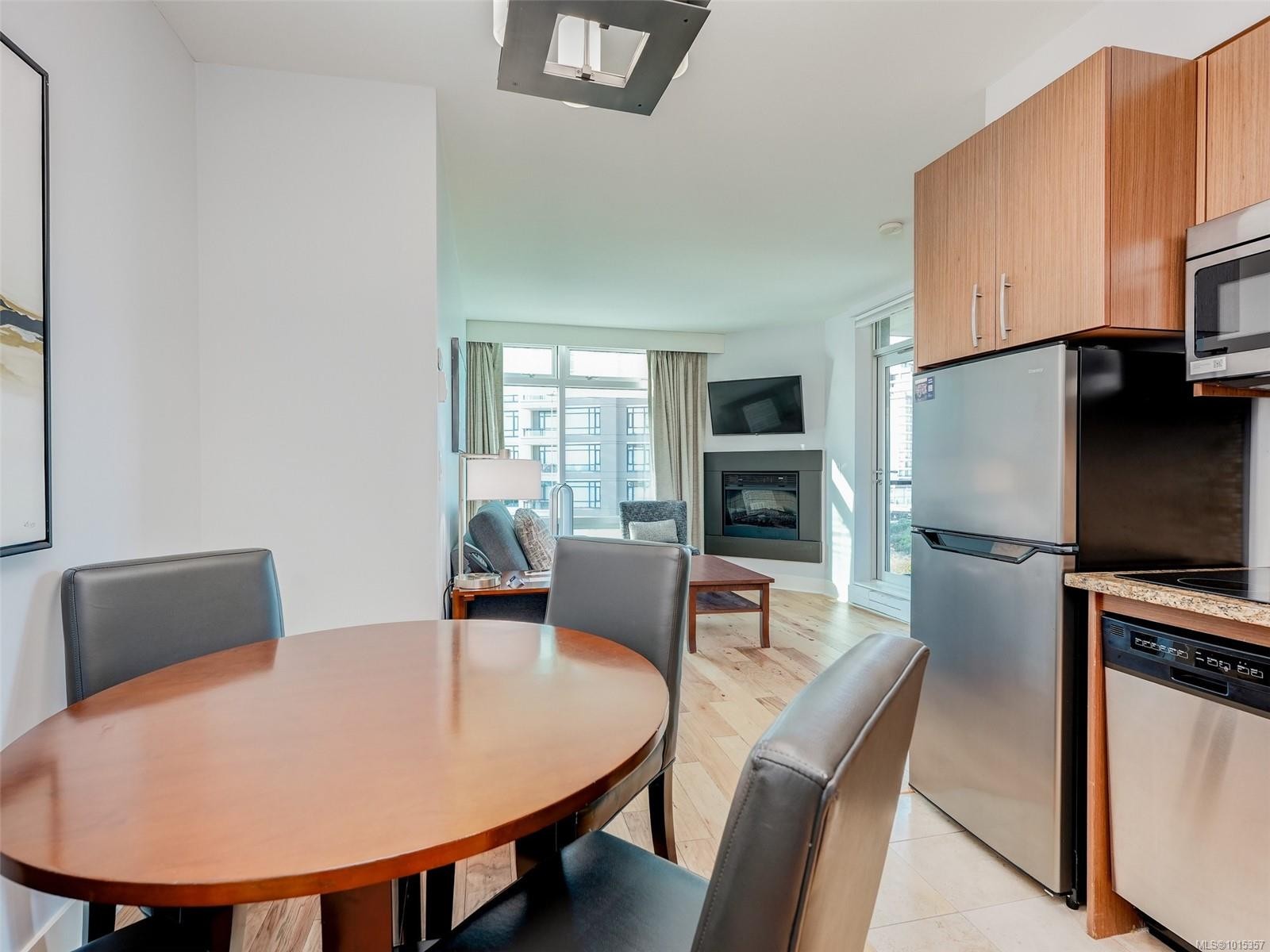 









810


Humboldt

St, A604,
Victoria,




BC
V8V 5B1


