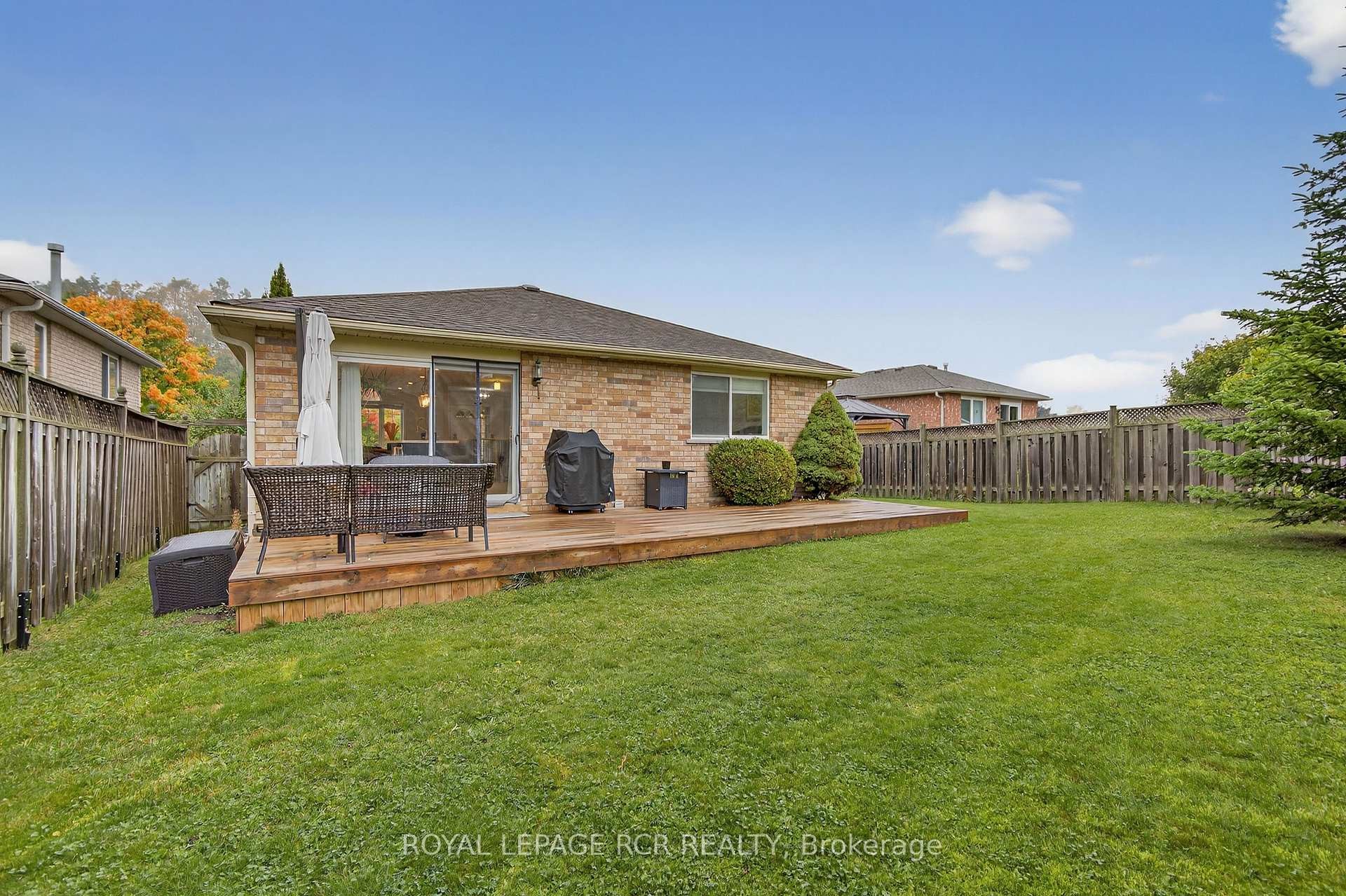 









15


Nicklaus

Drive,
Barrie,




ON
L4M 6W6


