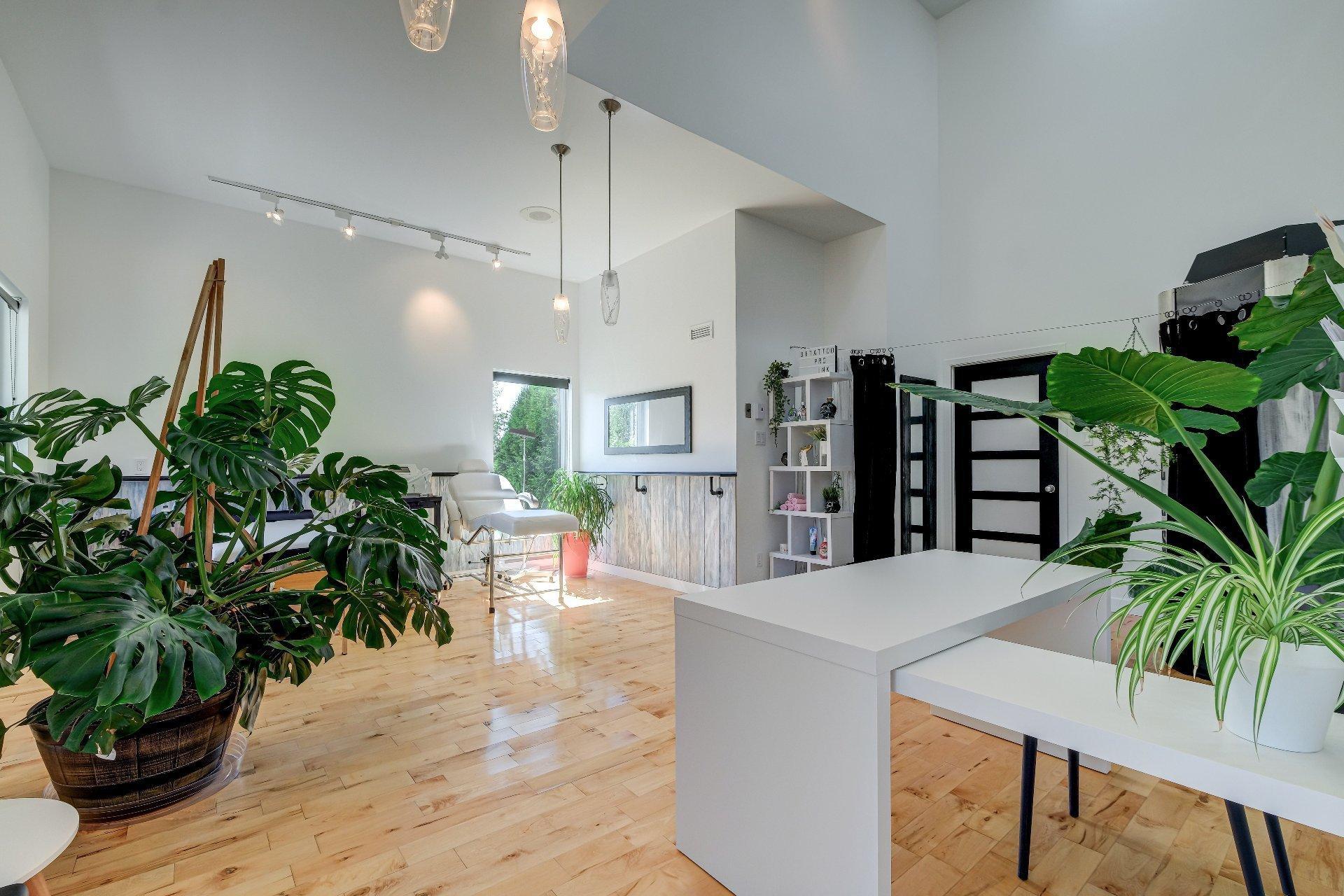 









1424


Ch. des Patriotes

,
Sorel-Tracy,




QC
J3P6C4

