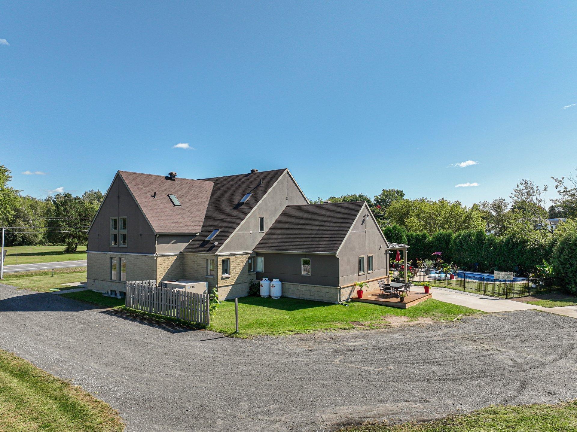 









1424


Ch. des Patriotes

,
Sorel-Tracy,




QC
J3P6C4

