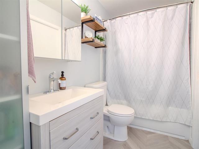 









46


Longford

AVE,
Winnipeg,




MB
R2N 1T1


