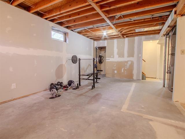 









46


Longford

AVE,
Winnipeg,




MB
R2N 1T1

