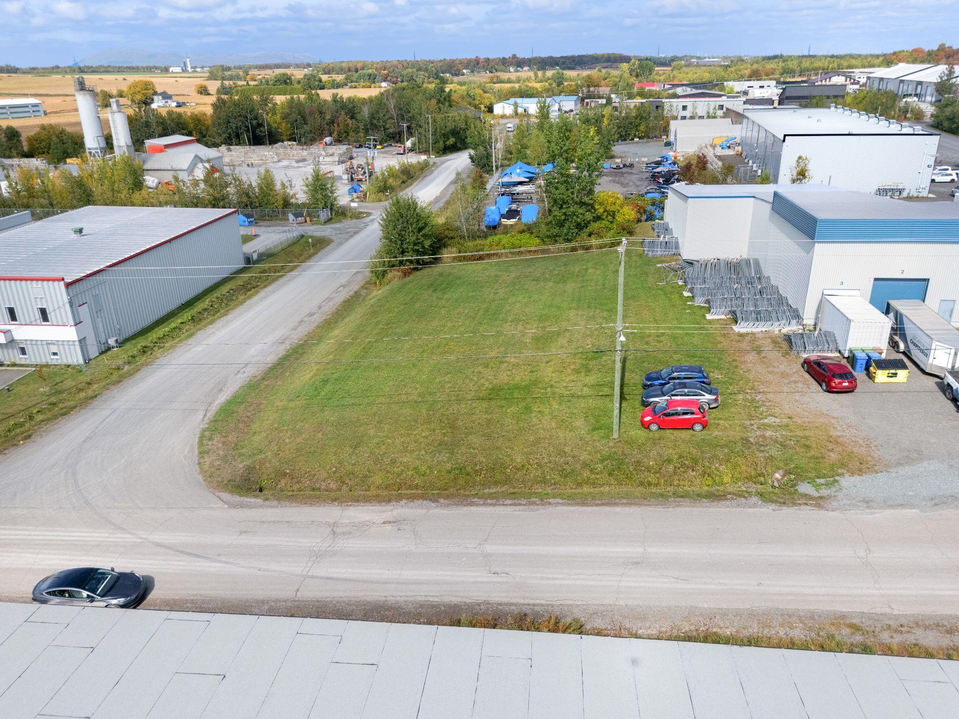 









203


Rue des Alouettes

,
Saint-Alphonse-de-Granby,







QC
J0E2A0

