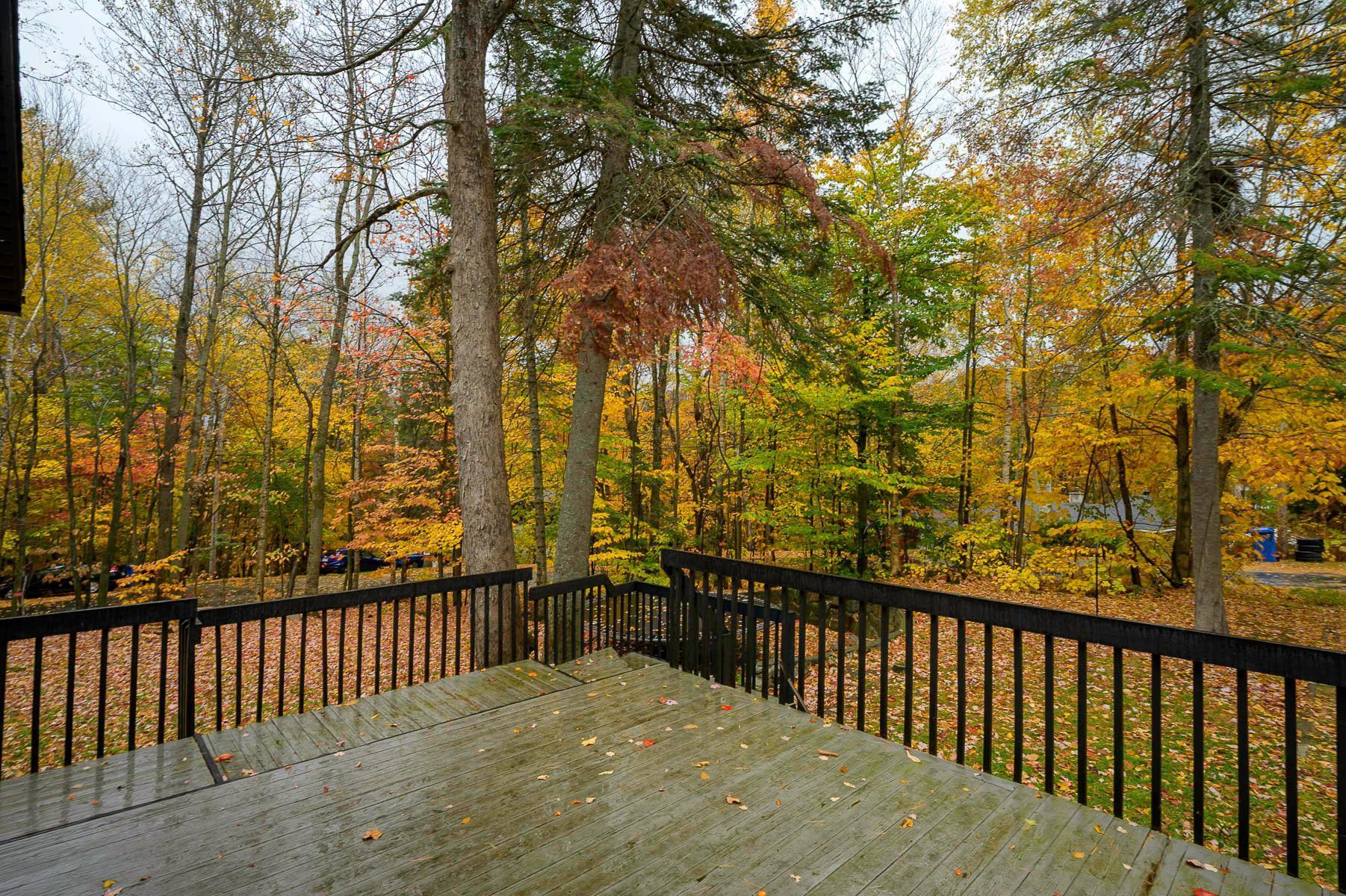 









870A


Rue de l'Olympiade

,
Sainte-Adèle,




QC
J8B2T9

