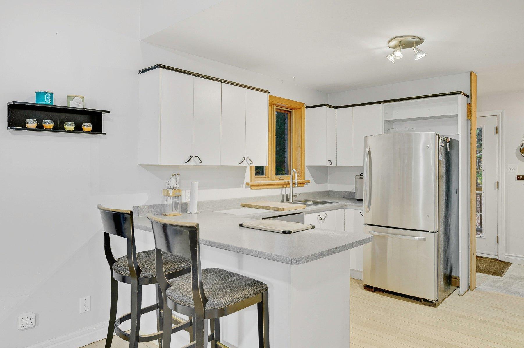 









870A


Rue de l'Olympiade

,
Sainte-Adèle,




QC
J8B2T9

